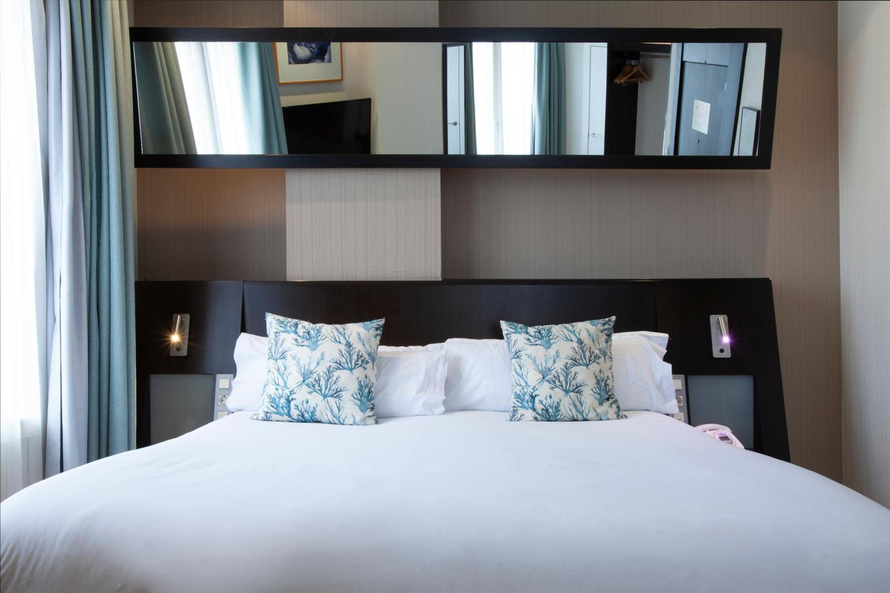 Double Room with Terrace - Photo 1