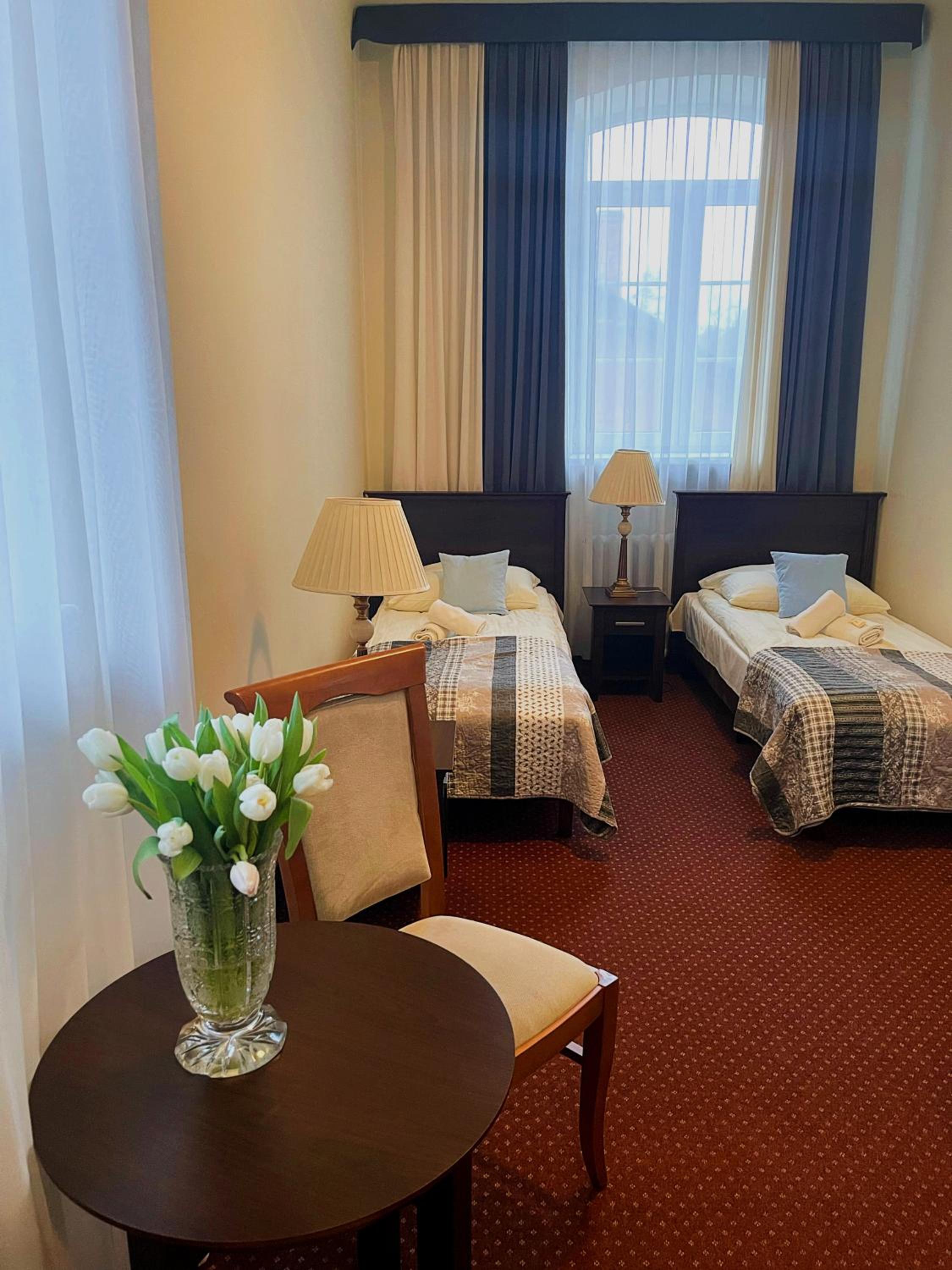Double Room - Photo 2