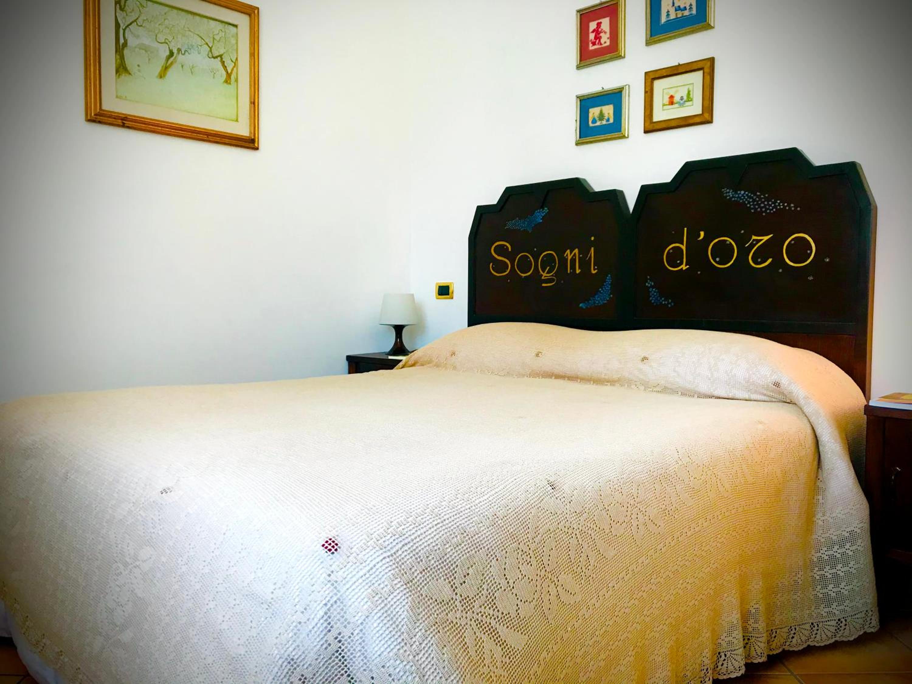 Standard Double Room with Shared Bathroom photo 1