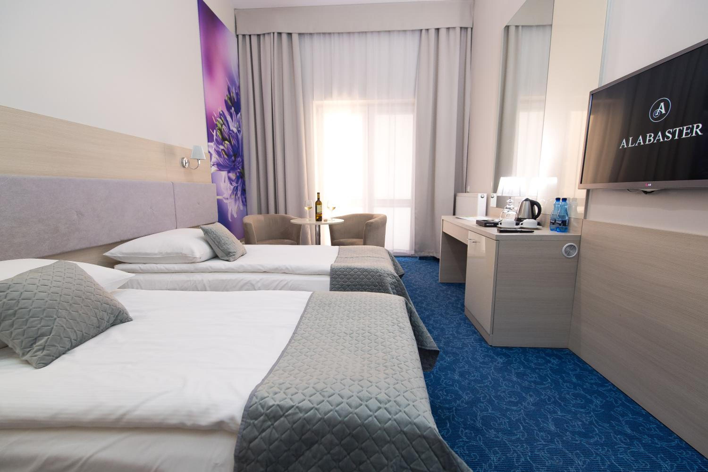 Twin Room - Photo 2