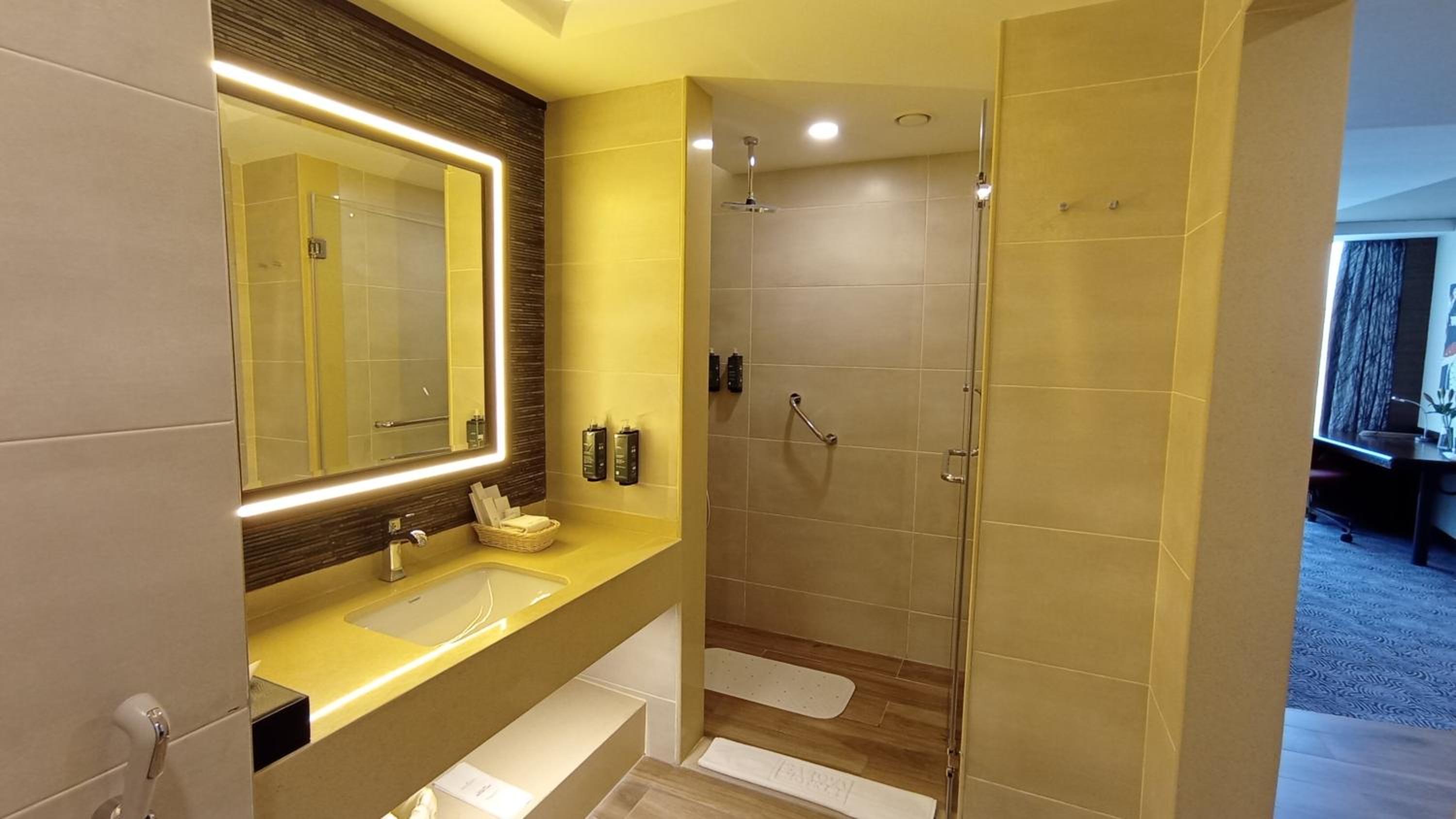 Panafric Deluxe Room - Photo 1