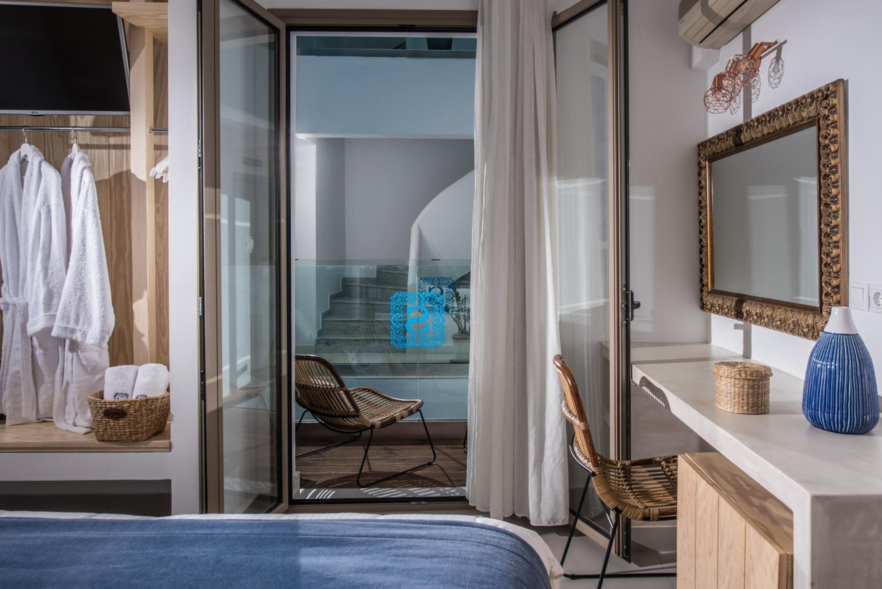 Double Room with Atrium View