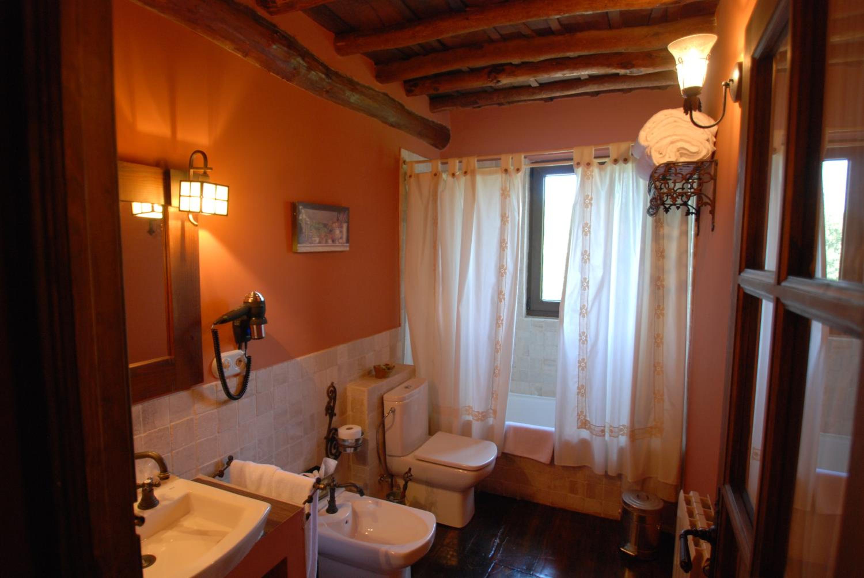 Double Room with Balcony photo 3