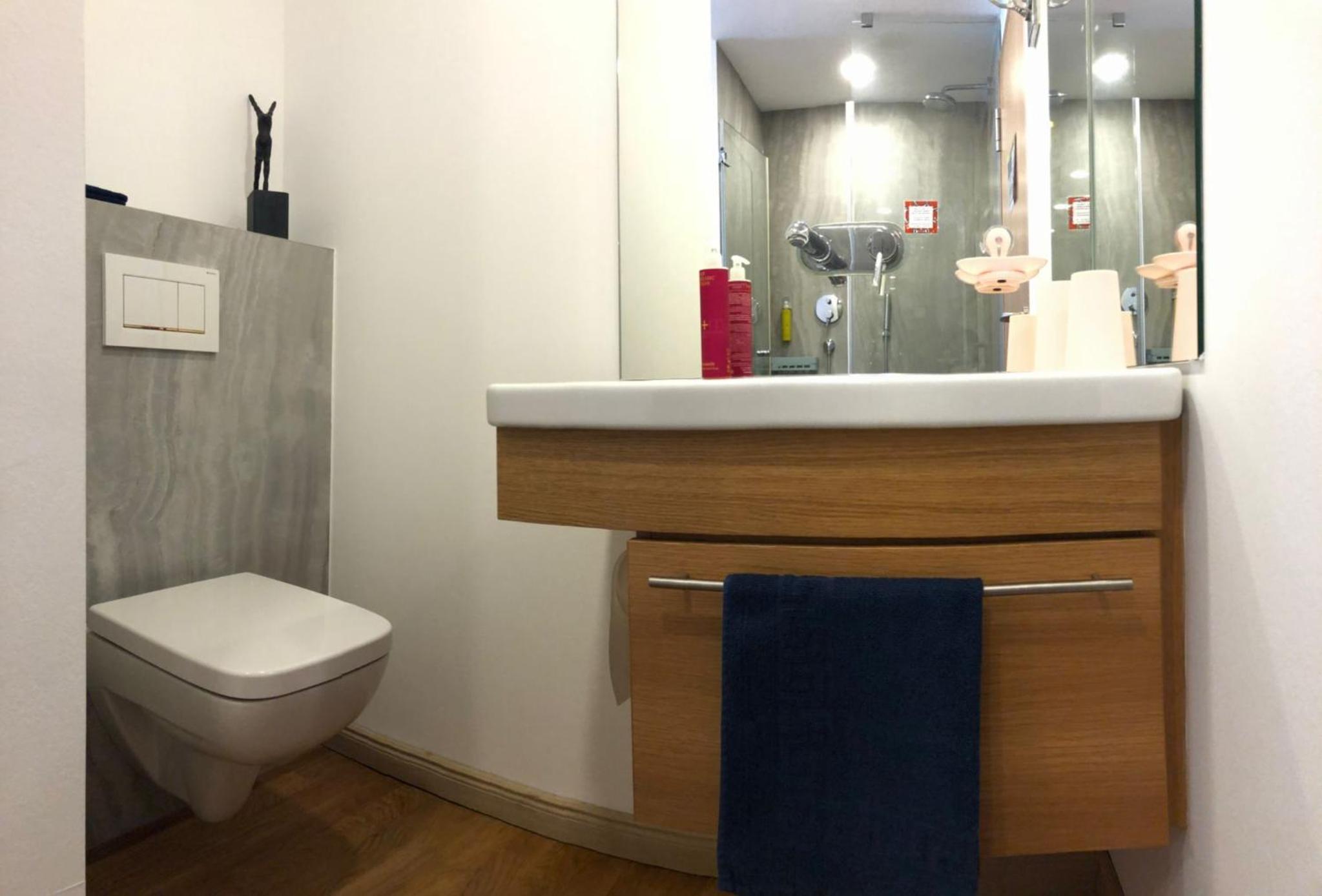 Large Double Room photo 3
