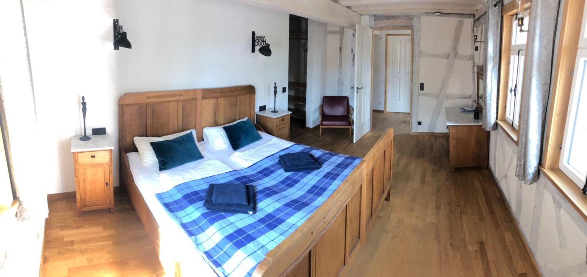 Large Double Room photo 2