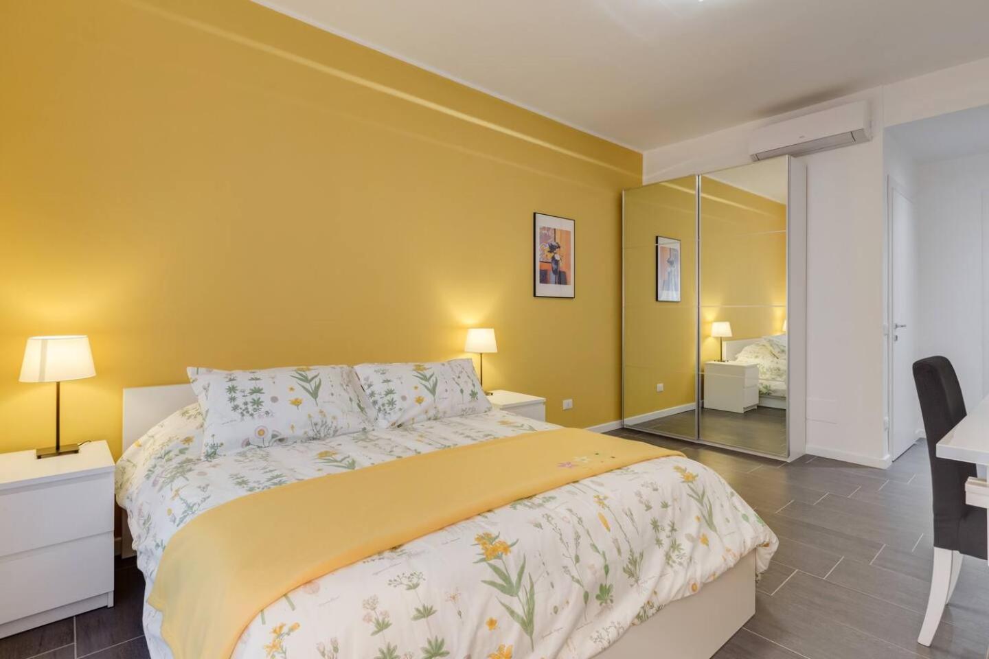 Superior King Room photo 1