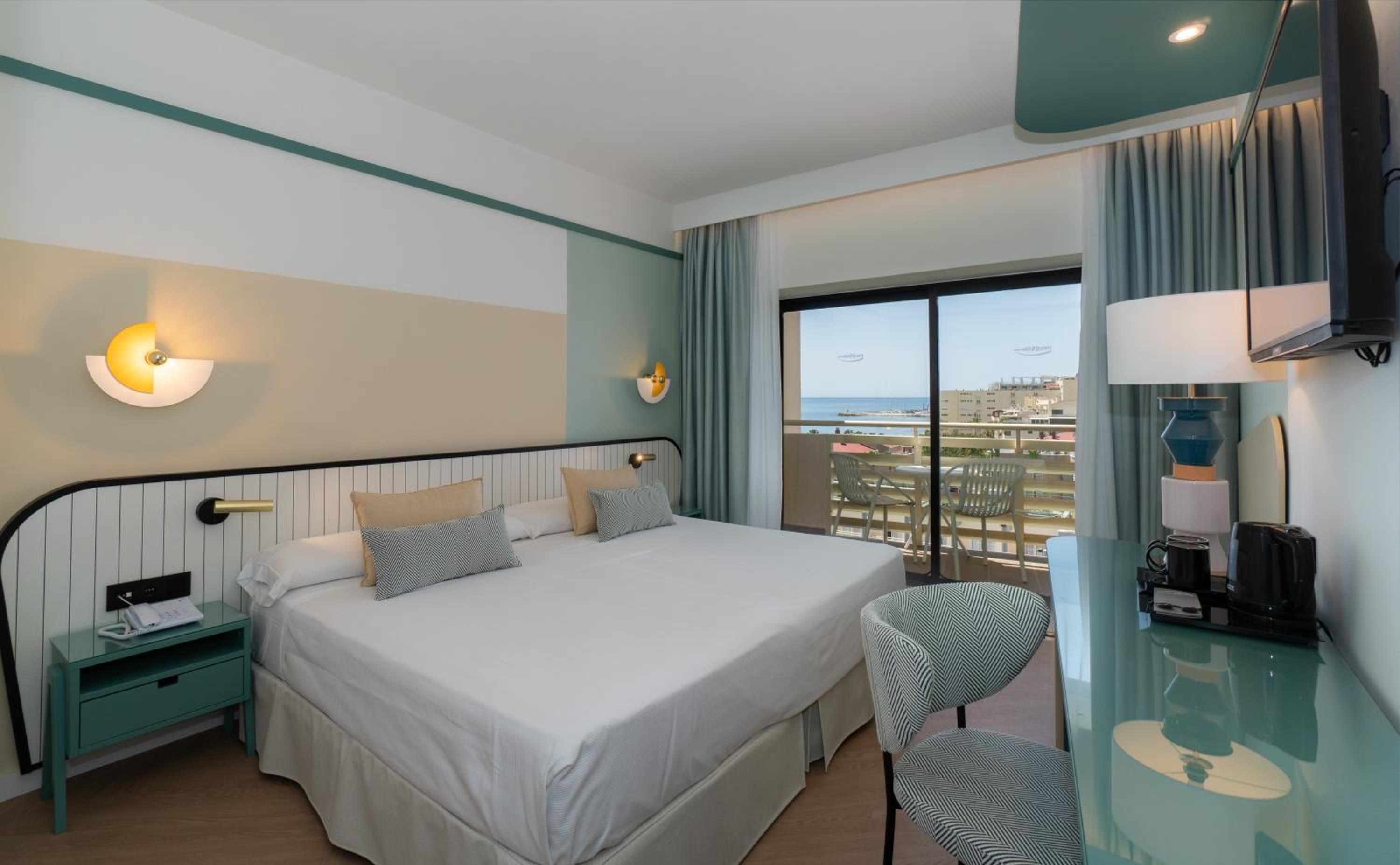 Superior Club Room with Pool View (2 Adults) - Photo 1
