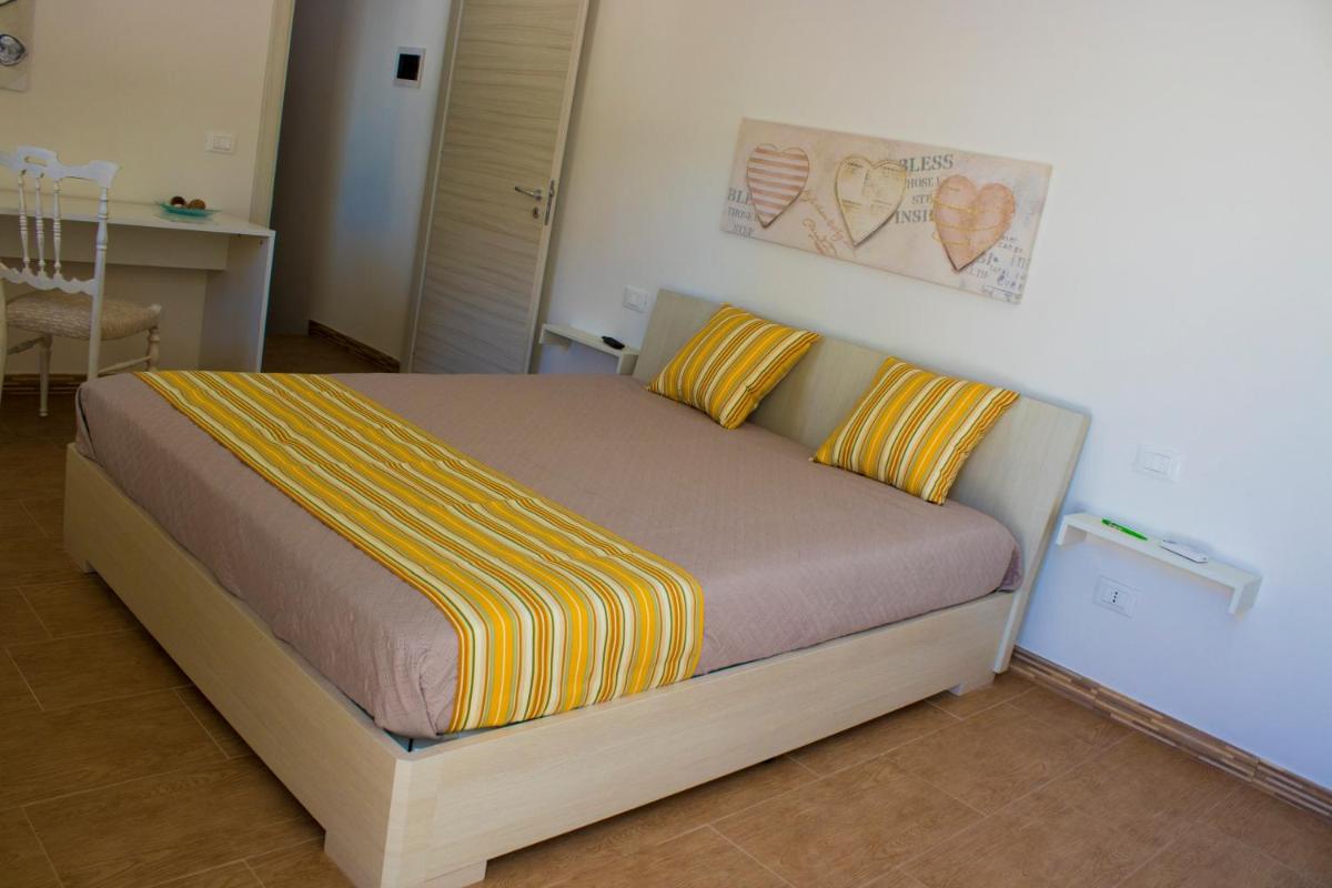 Triple Room with Garden View photo 2