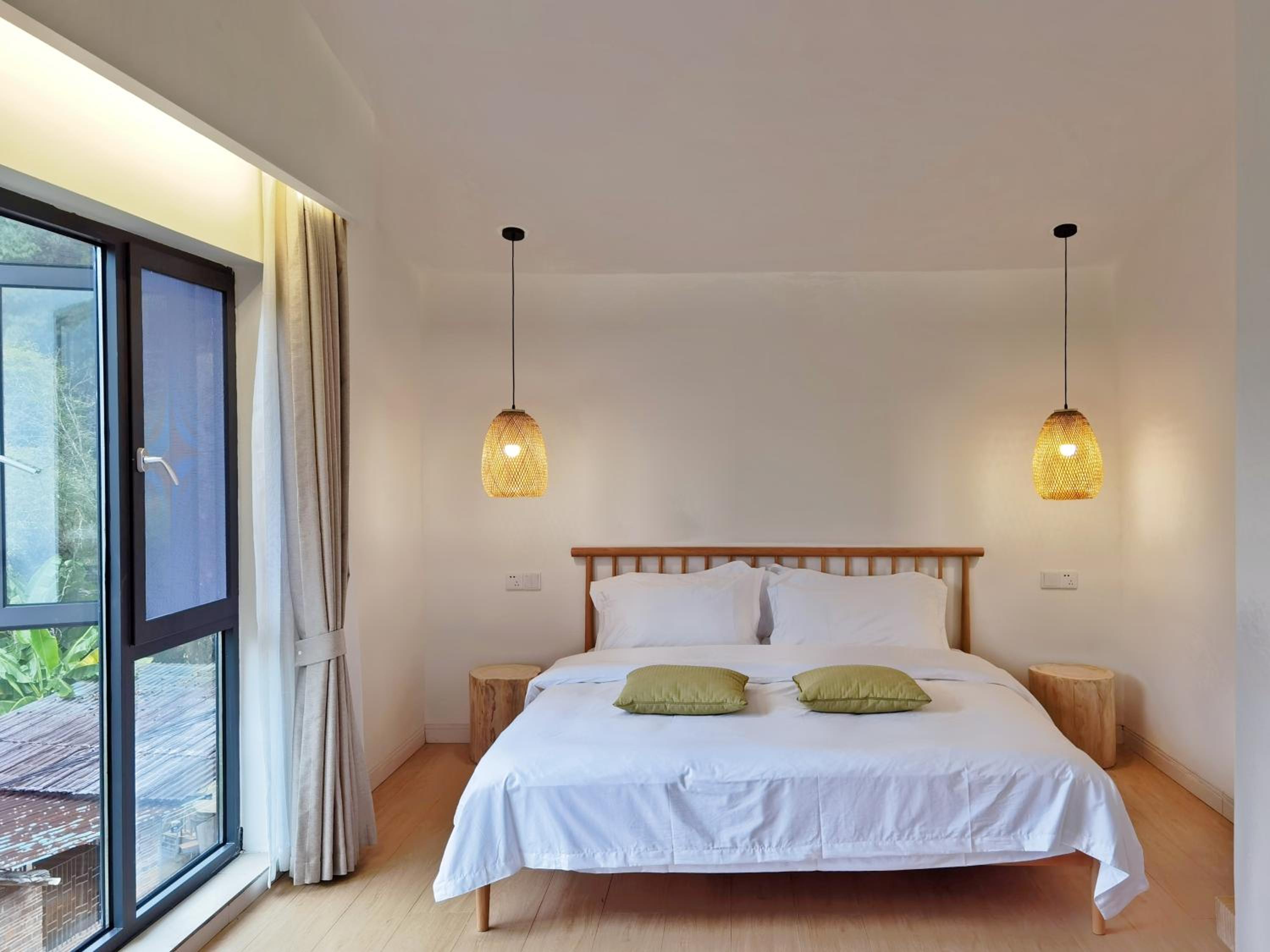 Twin Room with Terrace photo 2
