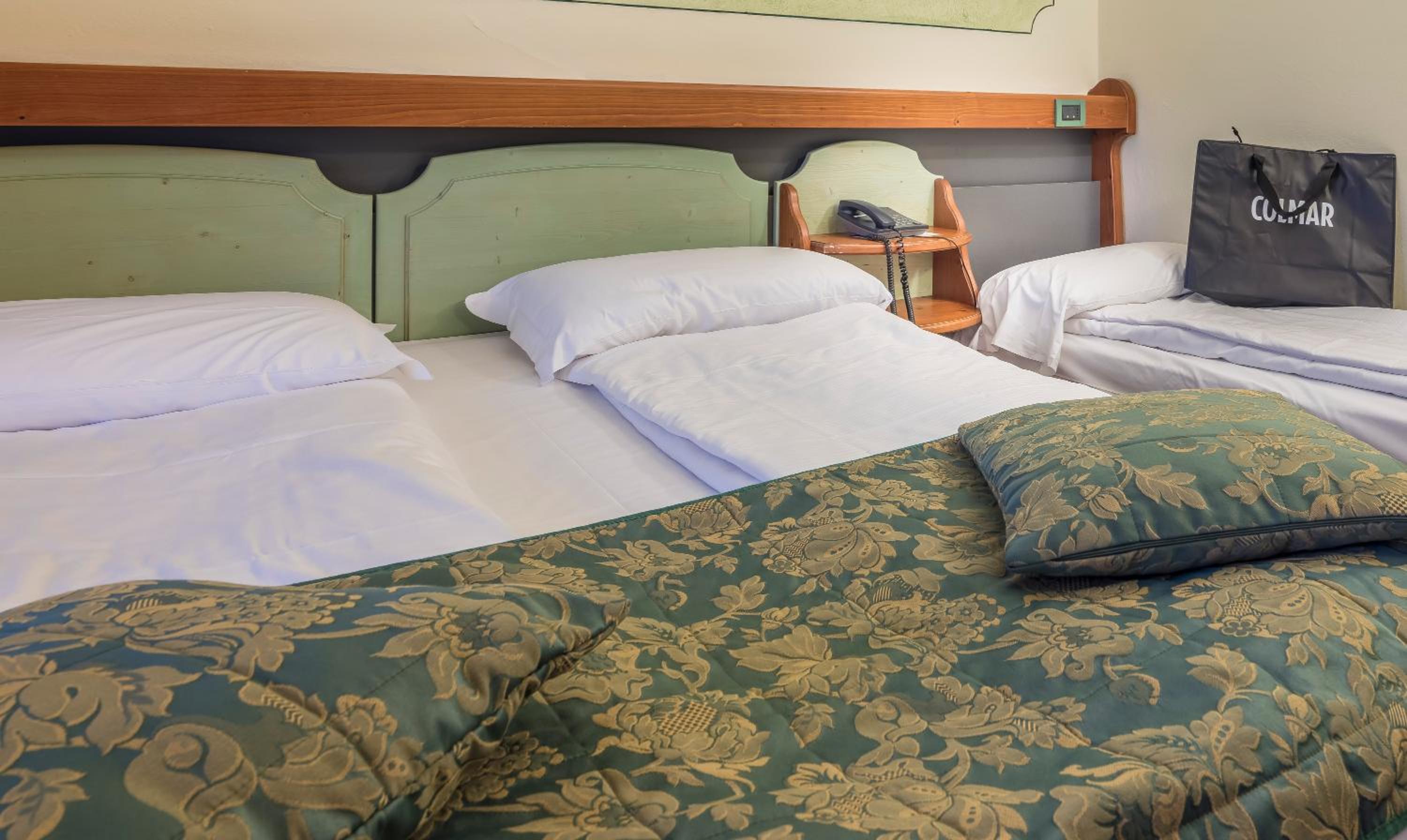 Economy Triple Room (2 Adult + 1 Child) - Photo 5