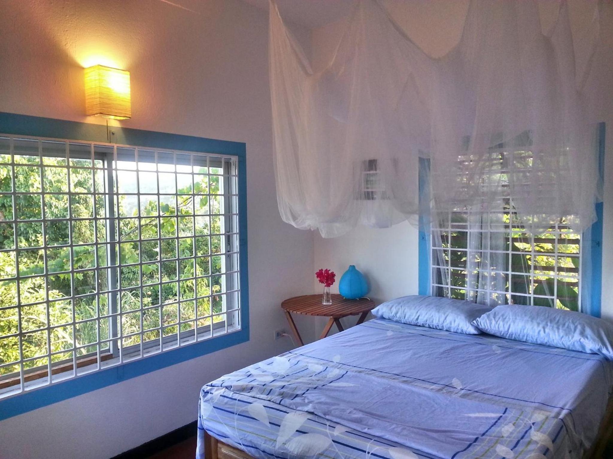 Double Room with Shared Bathroom photo 2