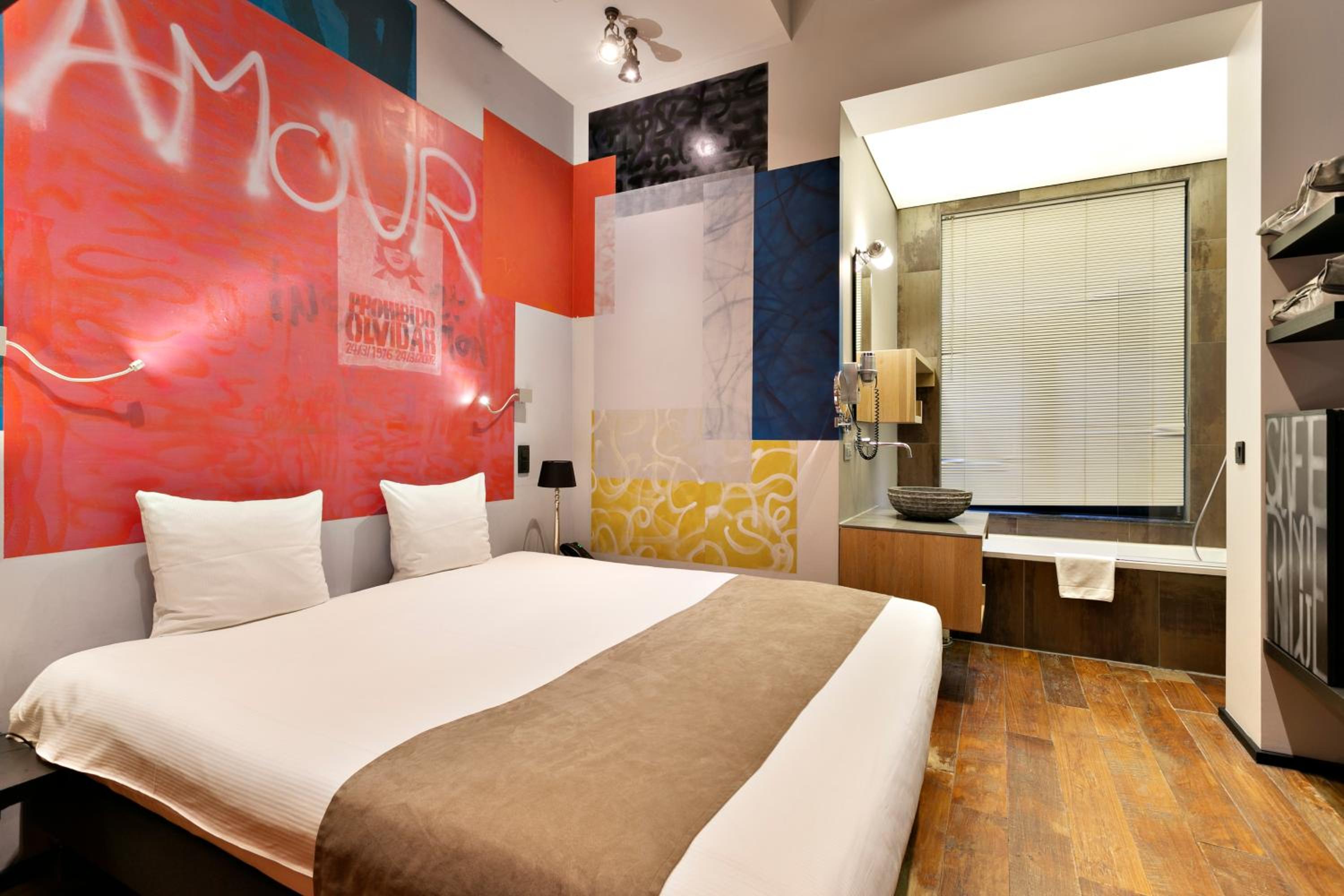 Standard Double Room - Photo 5