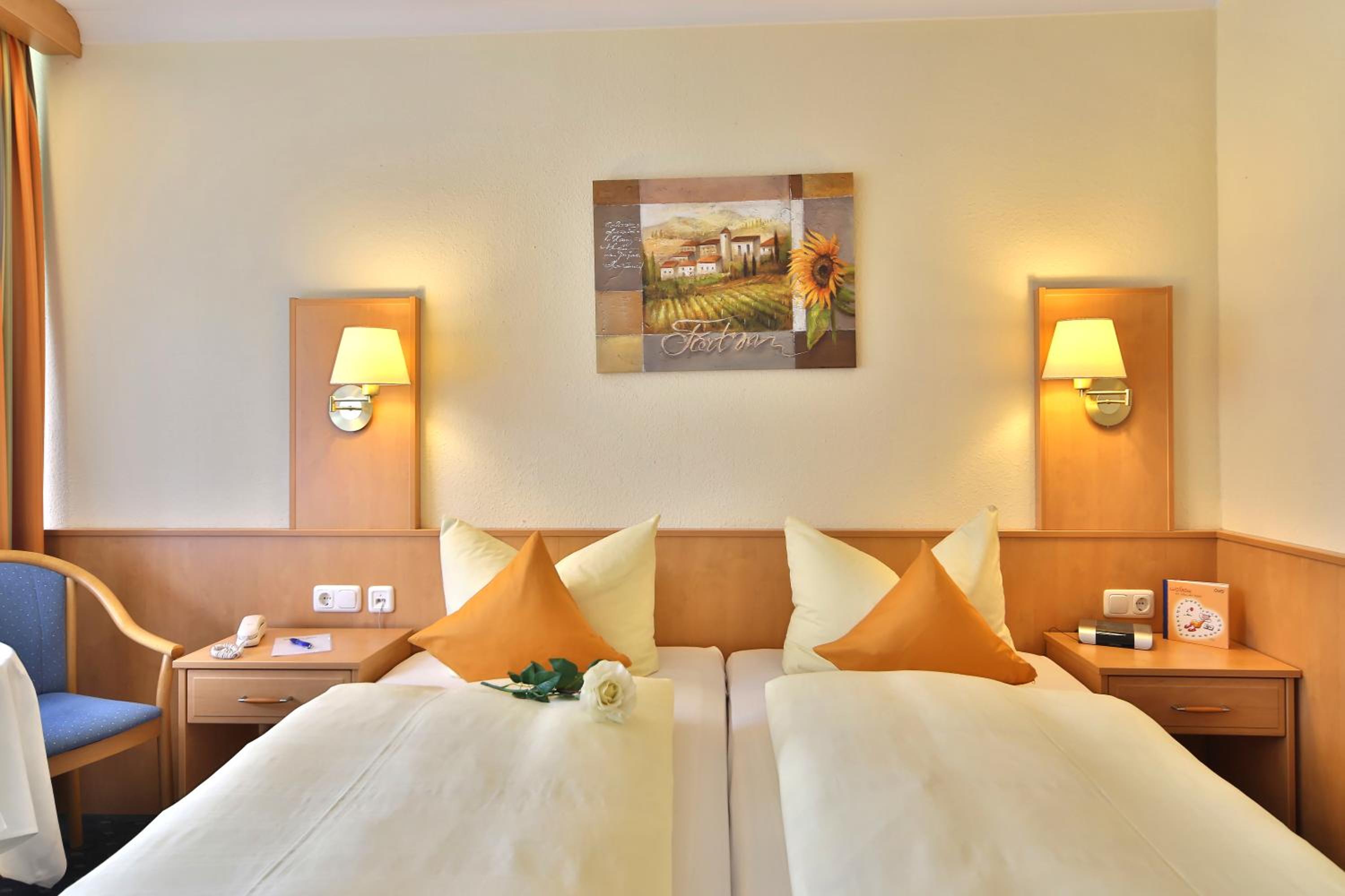 Double Room with Balcony photo 3