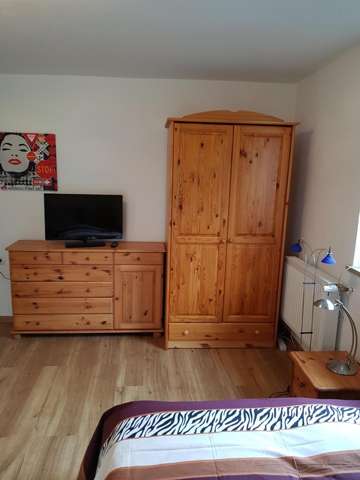 One-Bedroom Apartment photo 2