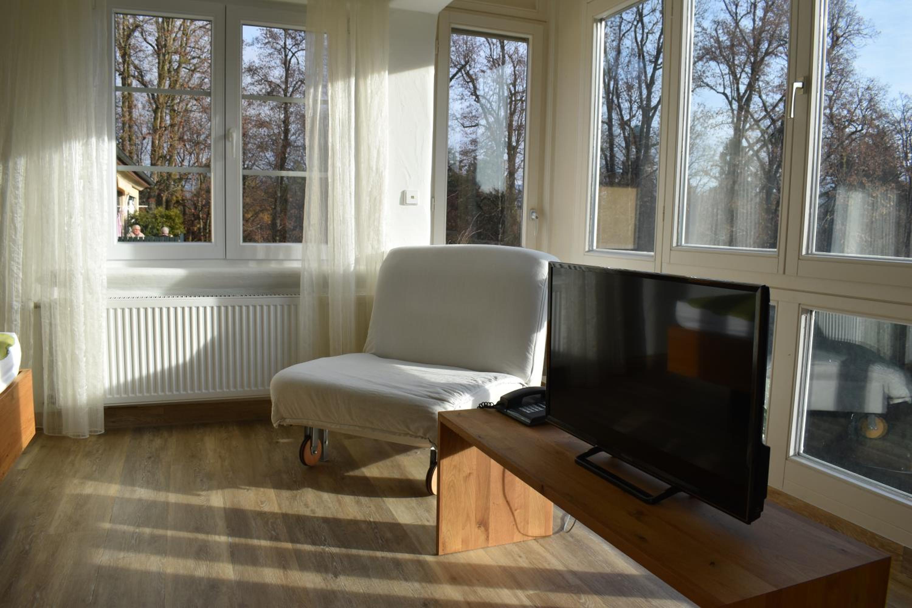 Junior Suite (2 Adults) - Photo 10