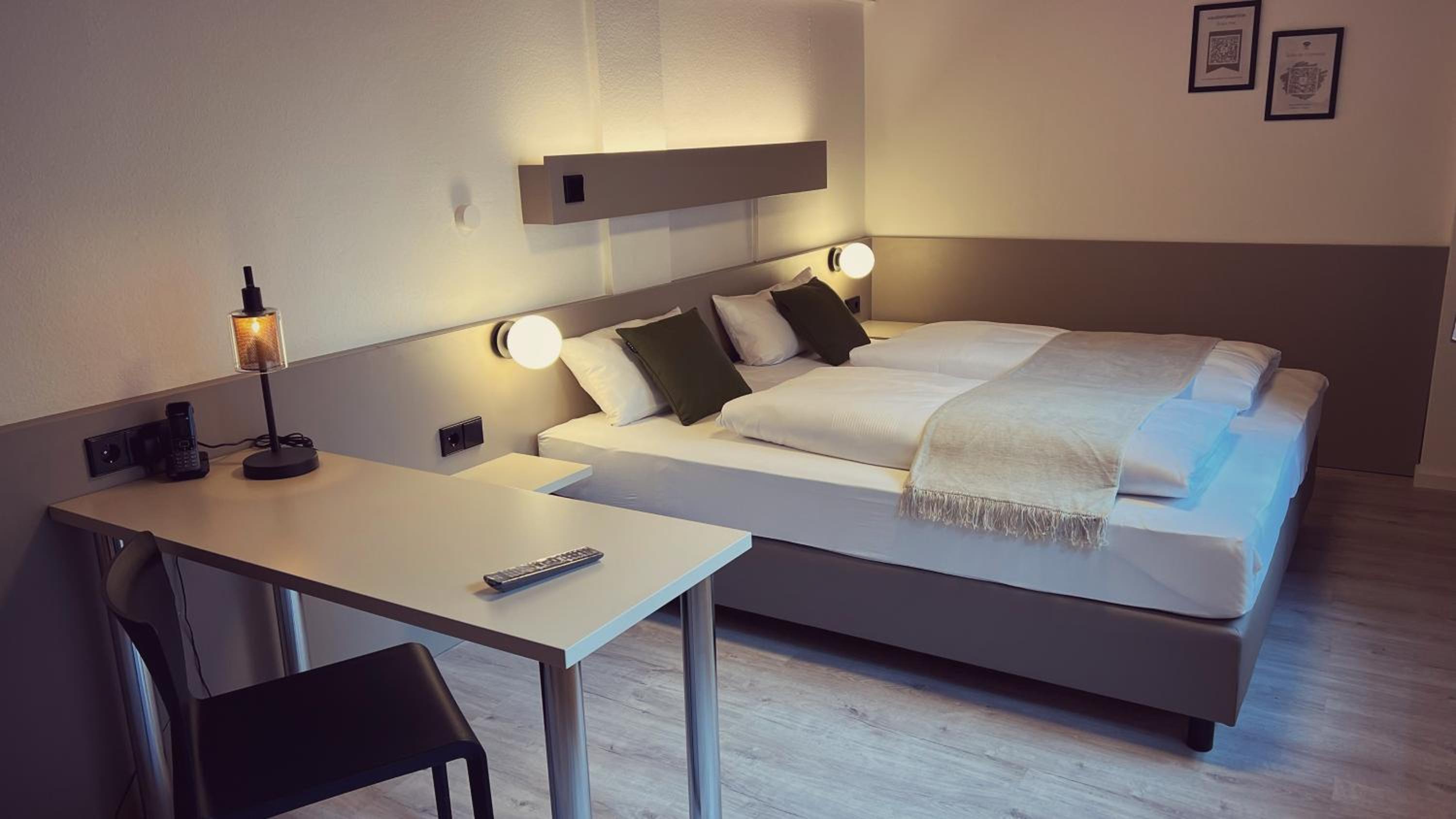Double Room - Photo 4