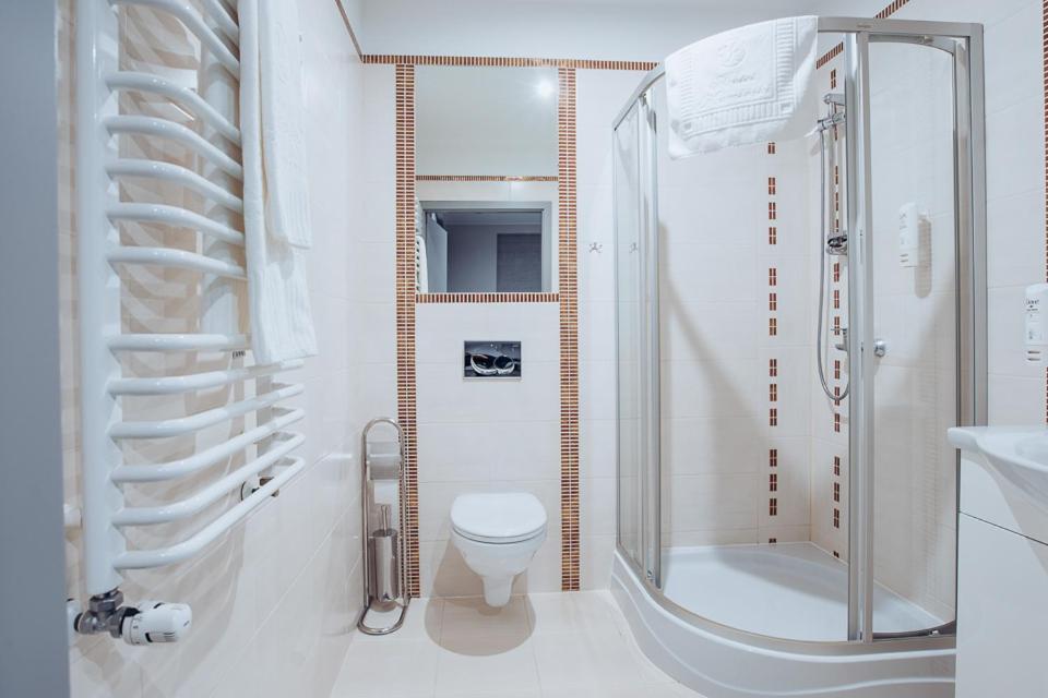 Standard Double Room - Photo 5