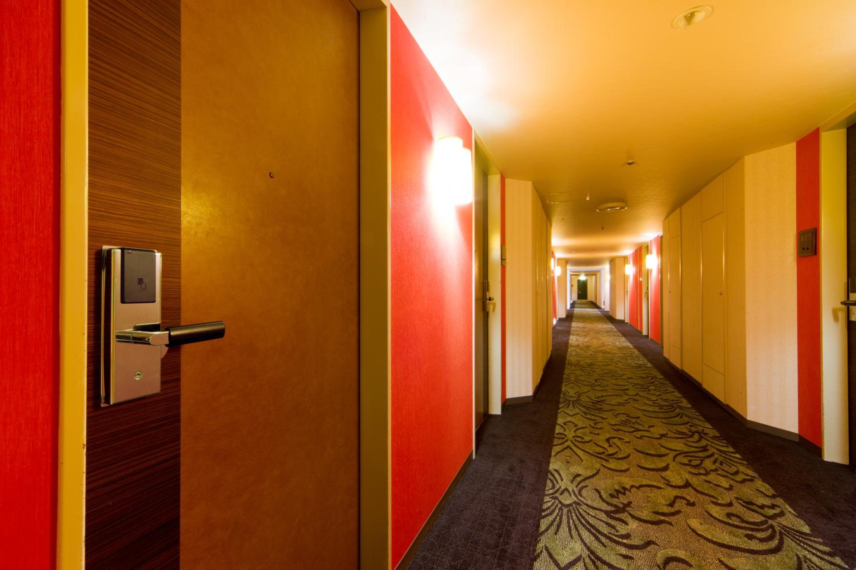 Moderate Triple Room - Non-Smoking - Photo 2