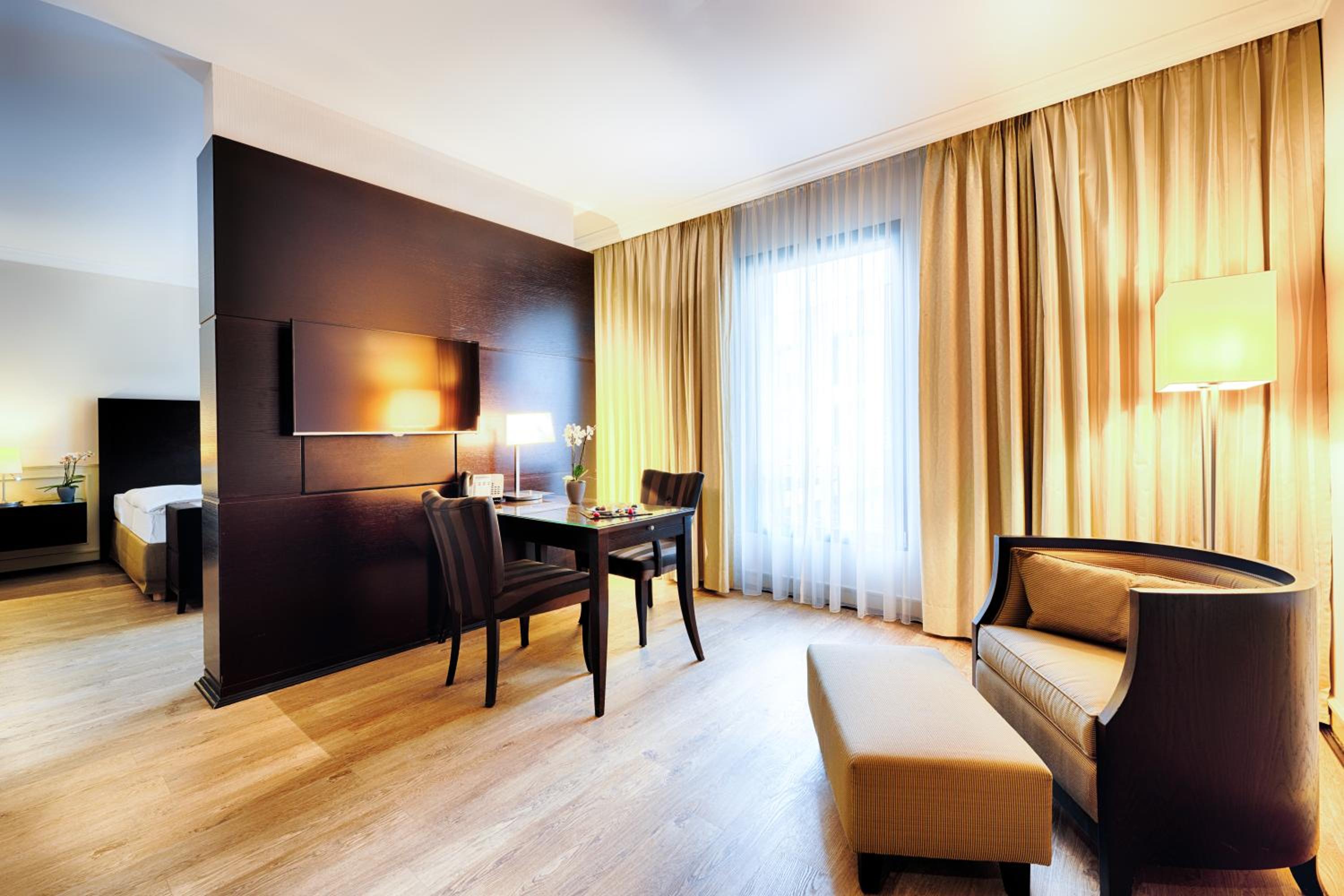 Deluxe Double Room - Photo 1