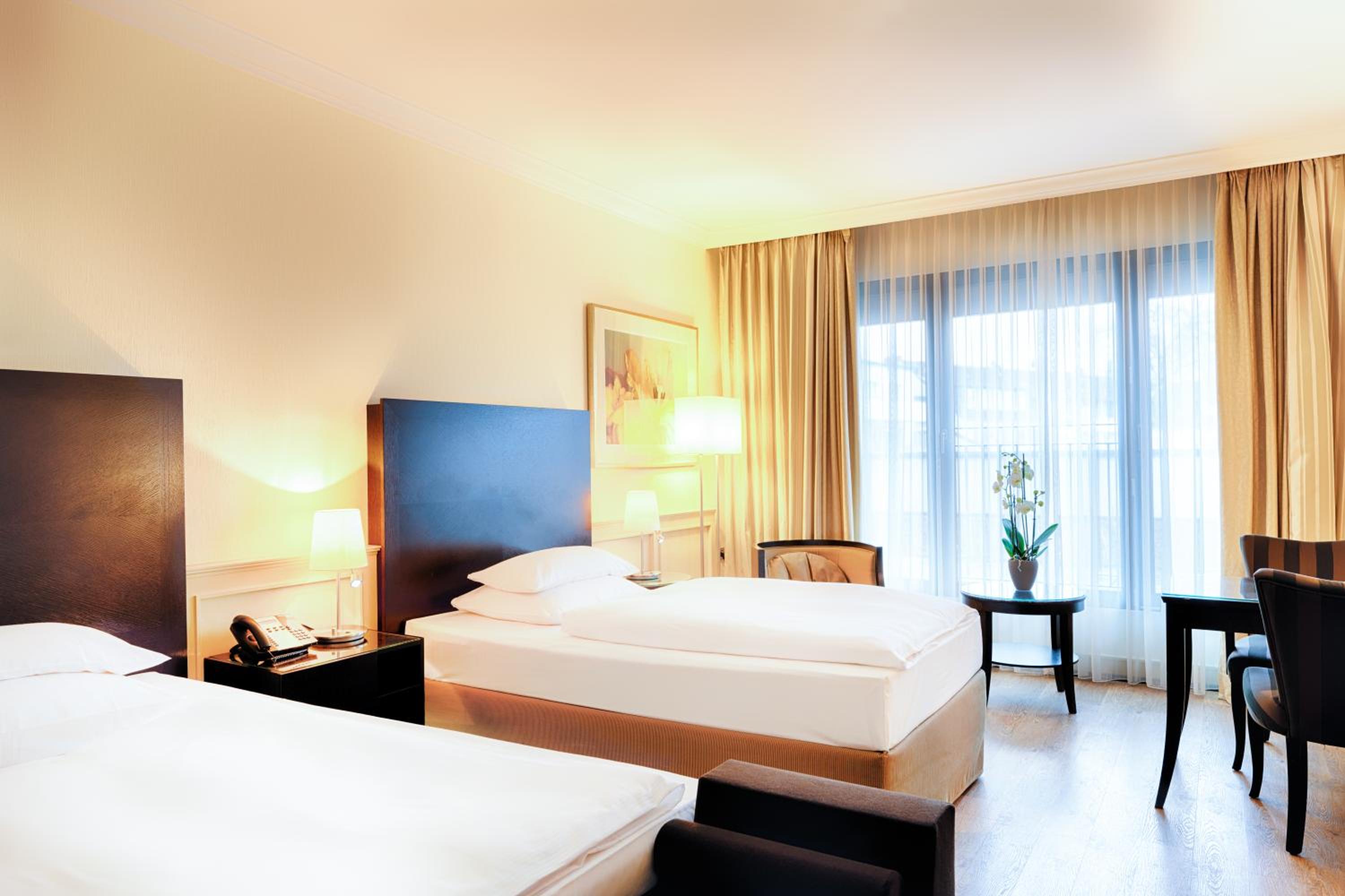 Superior Twin Room - Photo 1