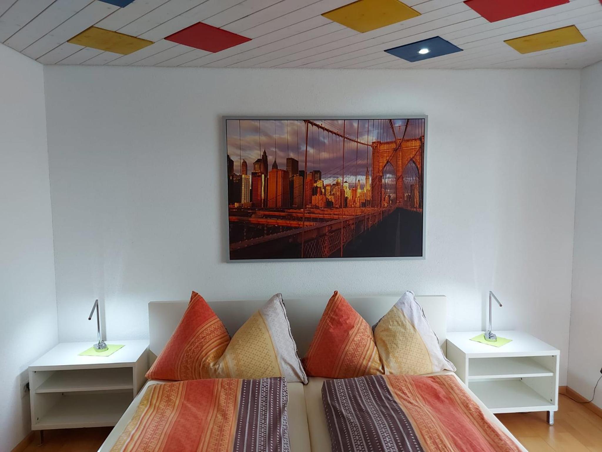 Double Room with Balcony - Photo 9