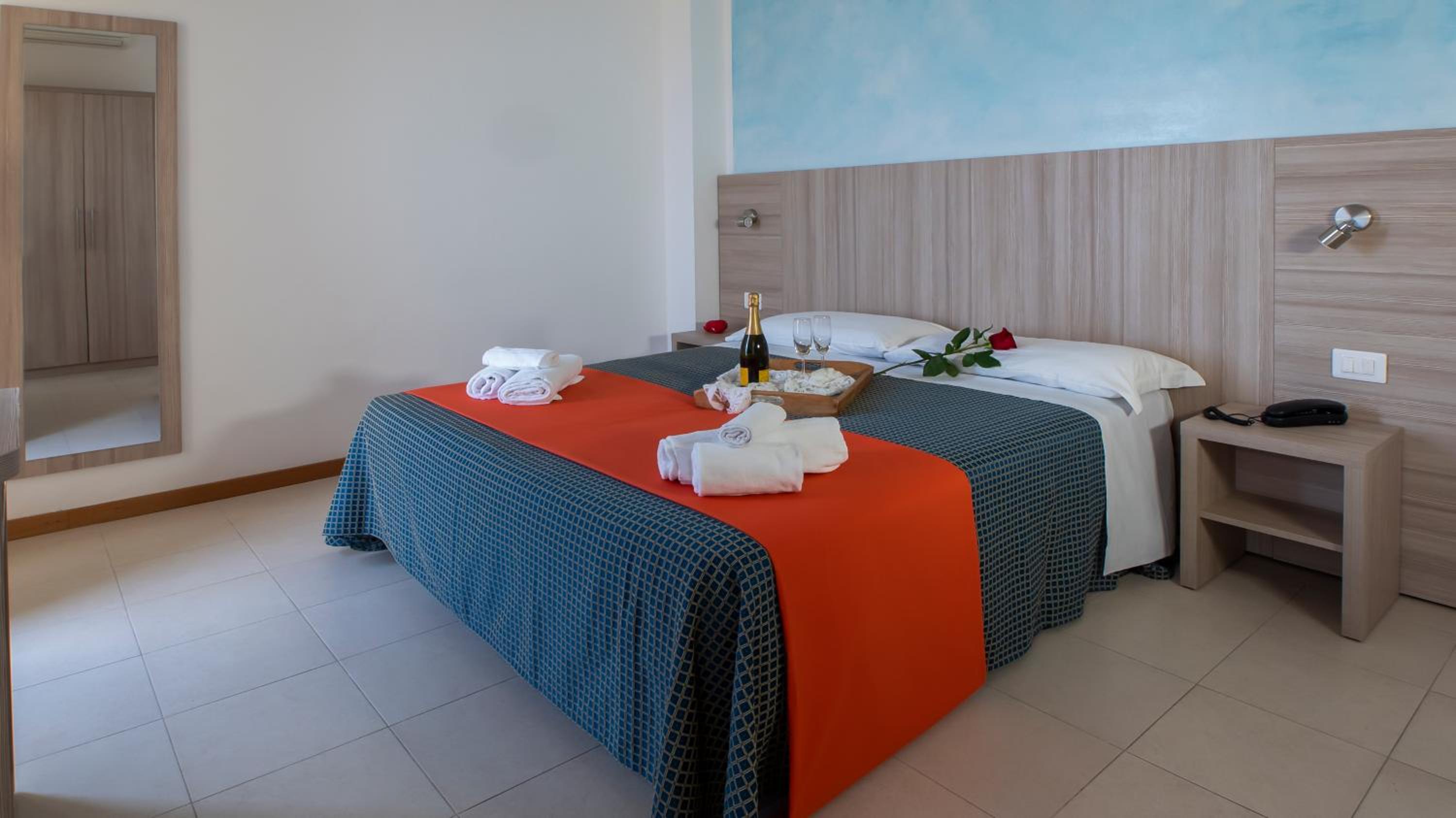 Double or Twin Room with Balcony and Sea View