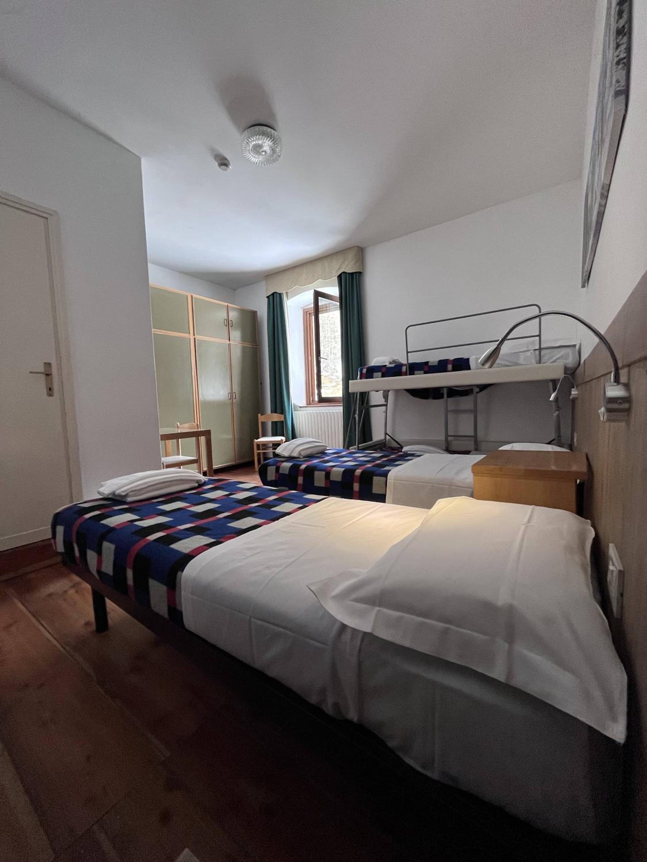 Classic Quadruple Room