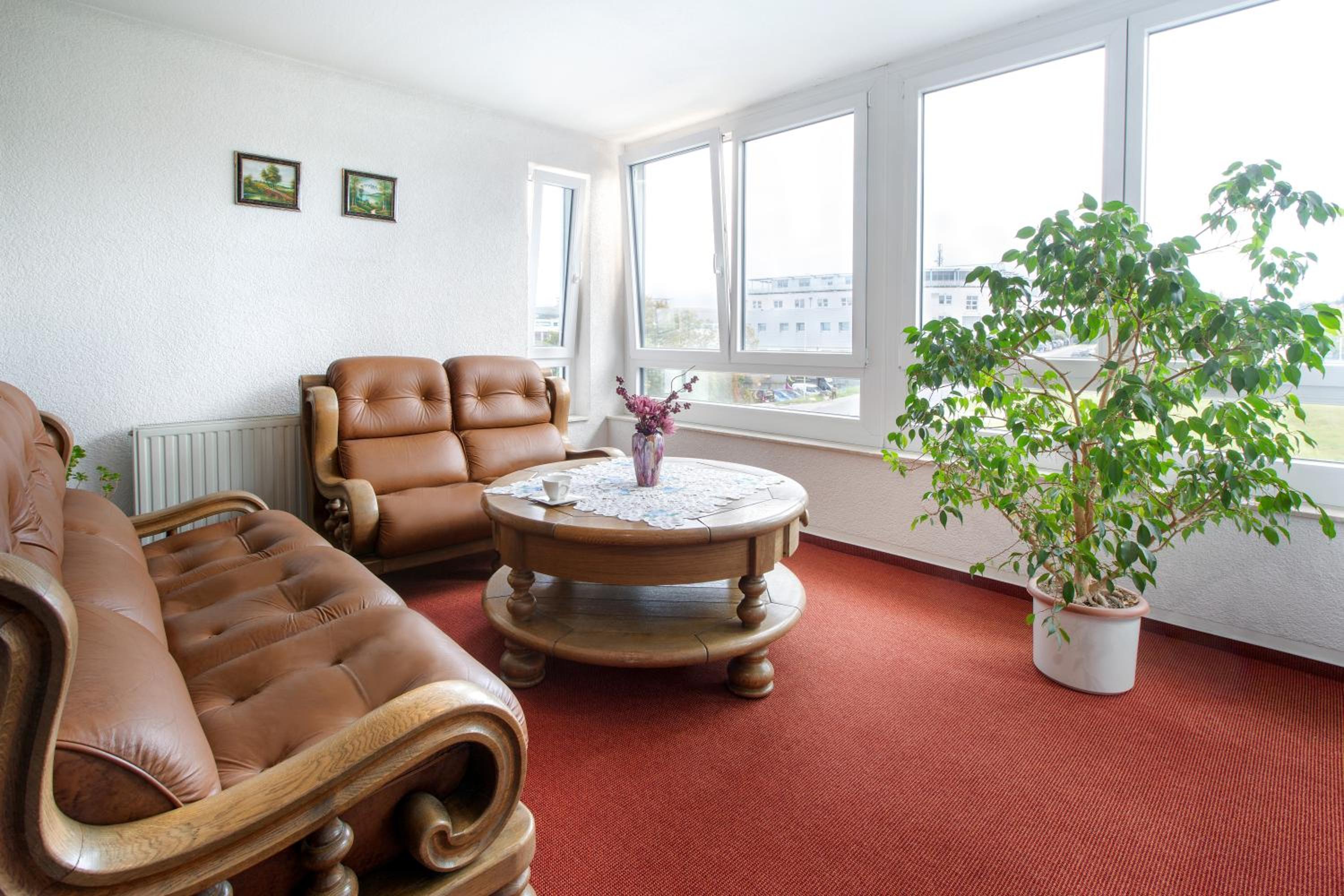 Standard Double Room - Photo 6