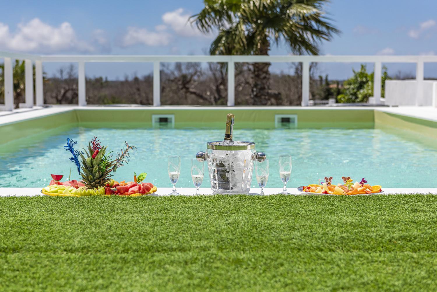 Villa photo 3