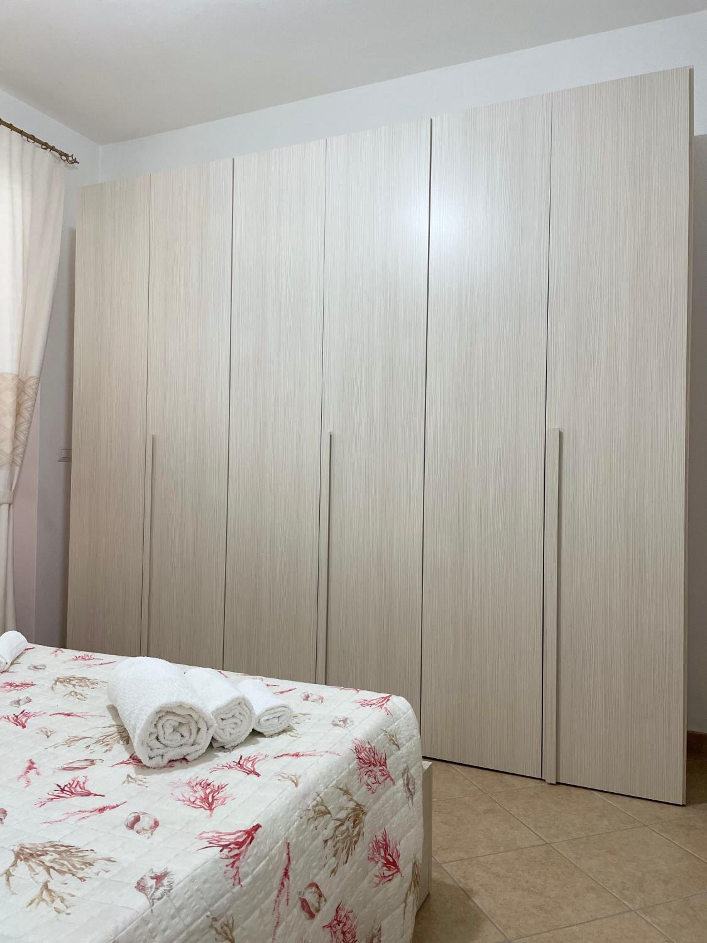 Two-Bedroom Apartment photo 2
