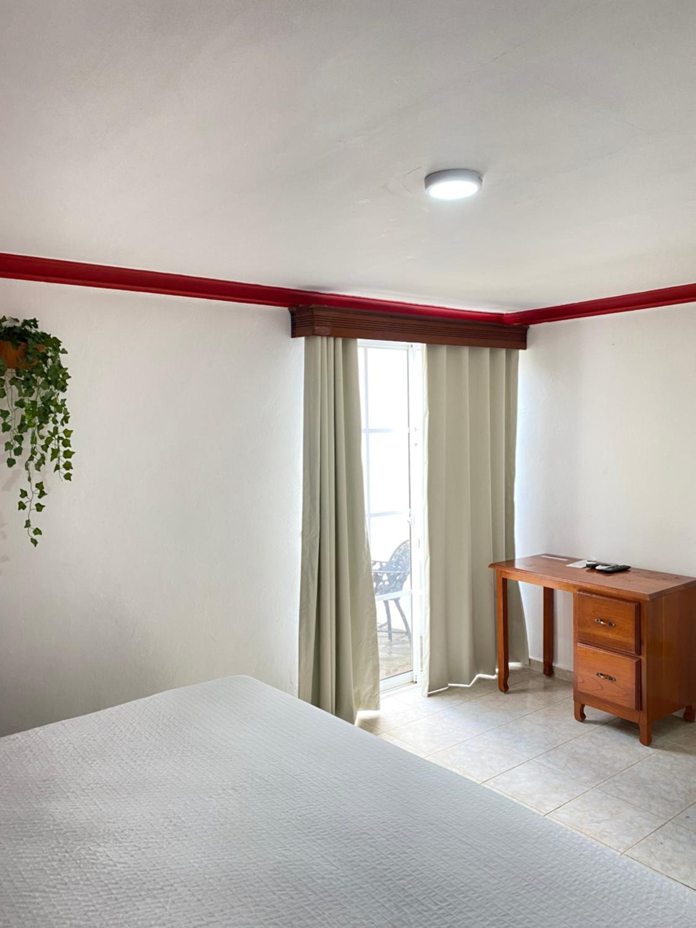 Deluxe King Room photo 3