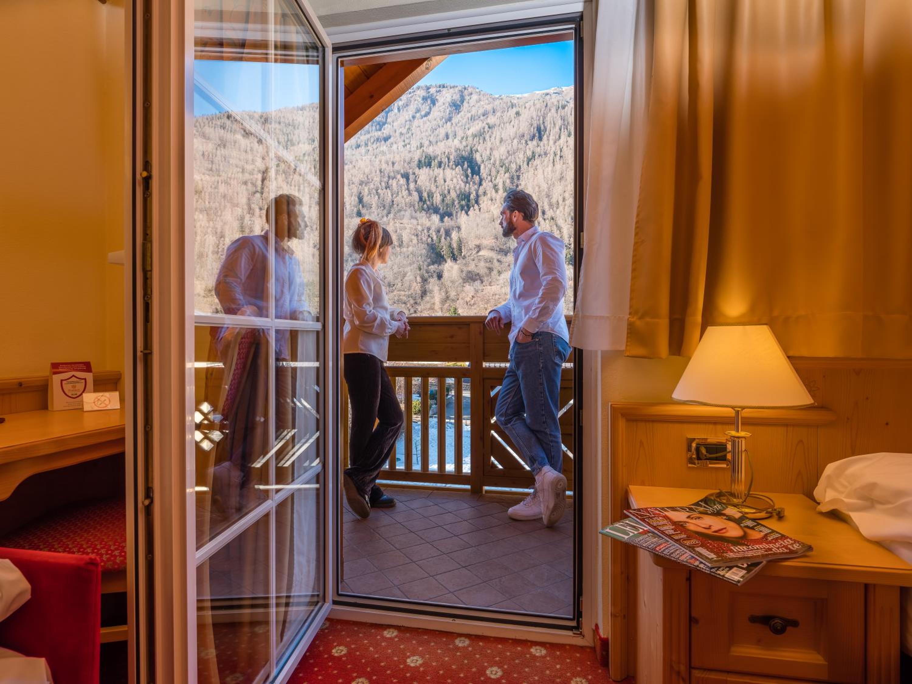 Superior Double or Twin Room with Balcony - Photo 5