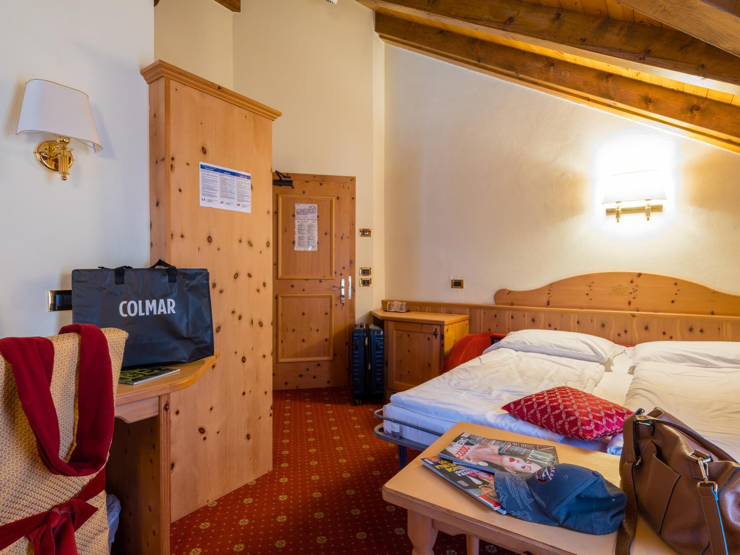 Superior Quadruple Room - Photo 1