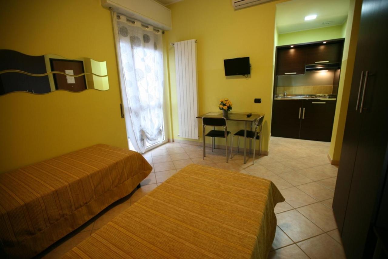 Deluxe Twin Room - Photo 3