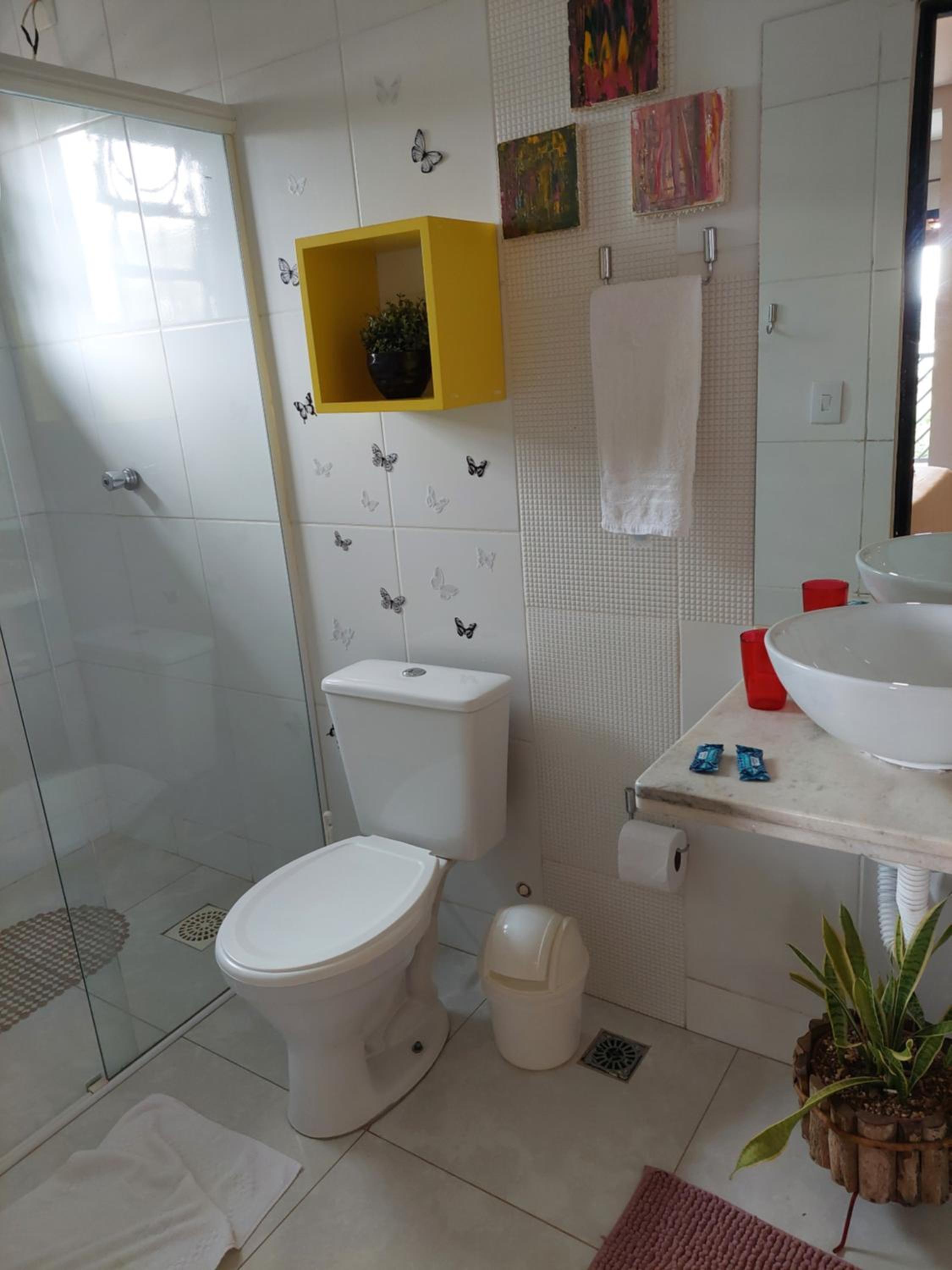 Standard Double Room - Photo 15