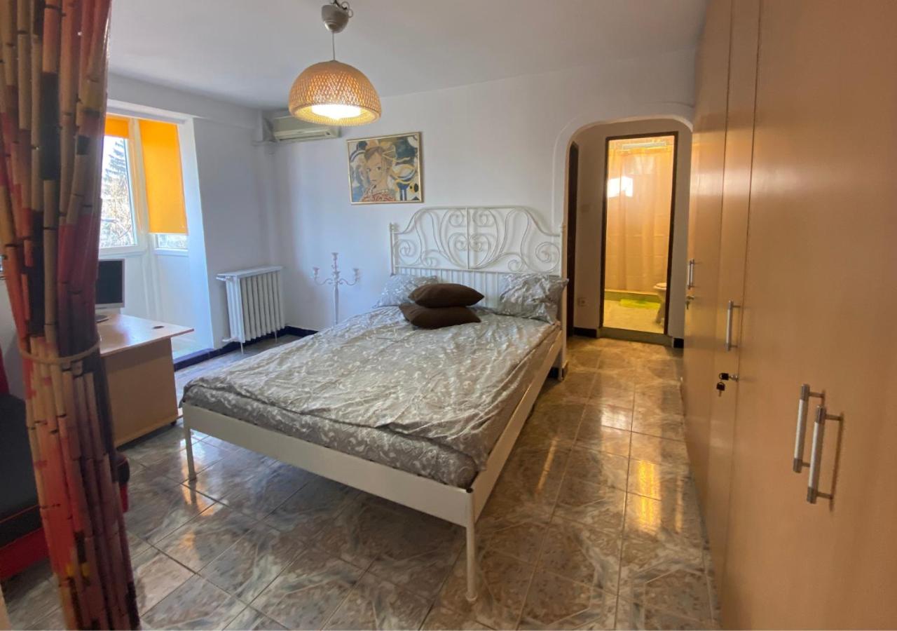 One-Bedroom Apartment - Photo 18