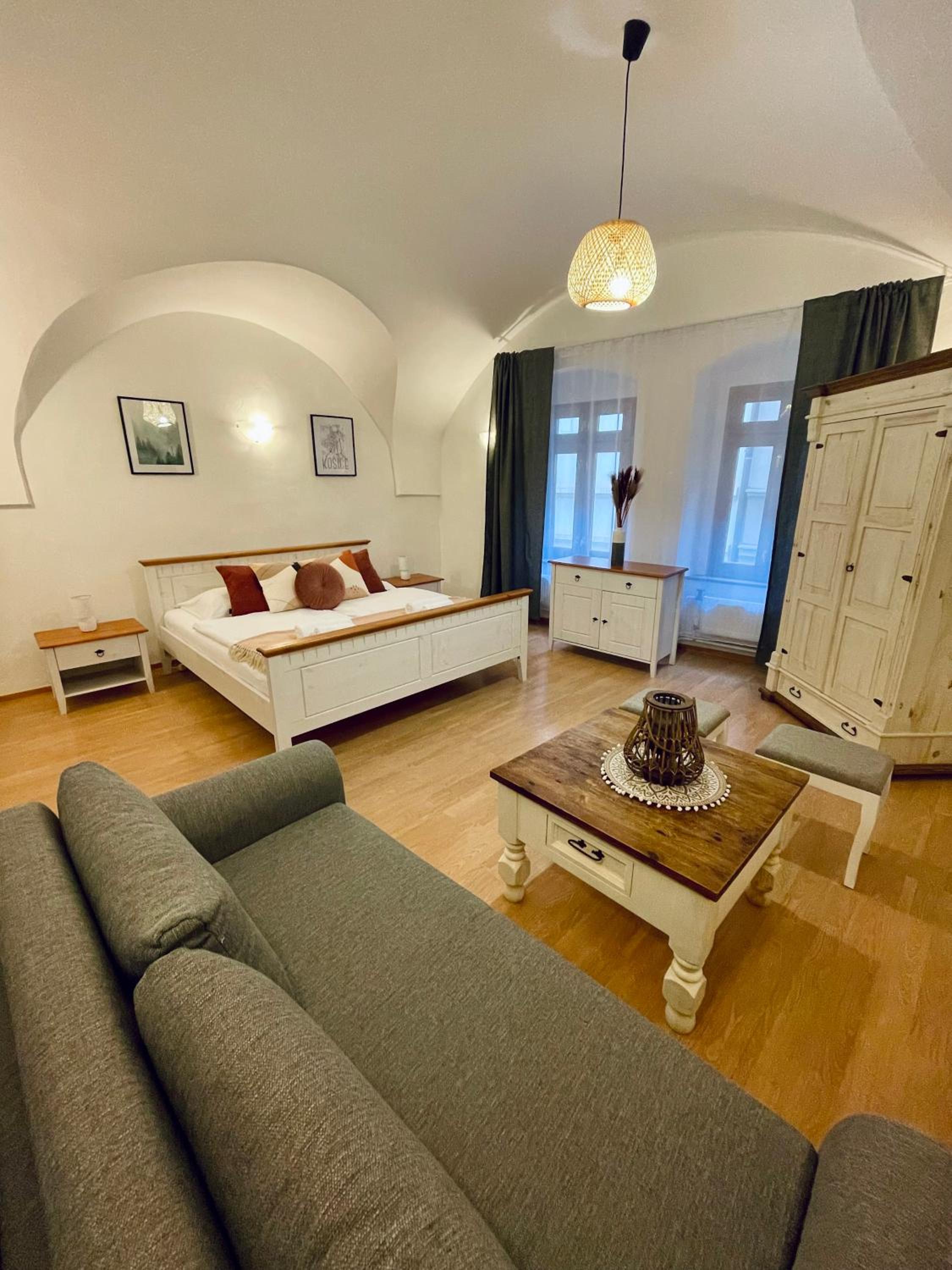 Standard Double Room - Photo 1