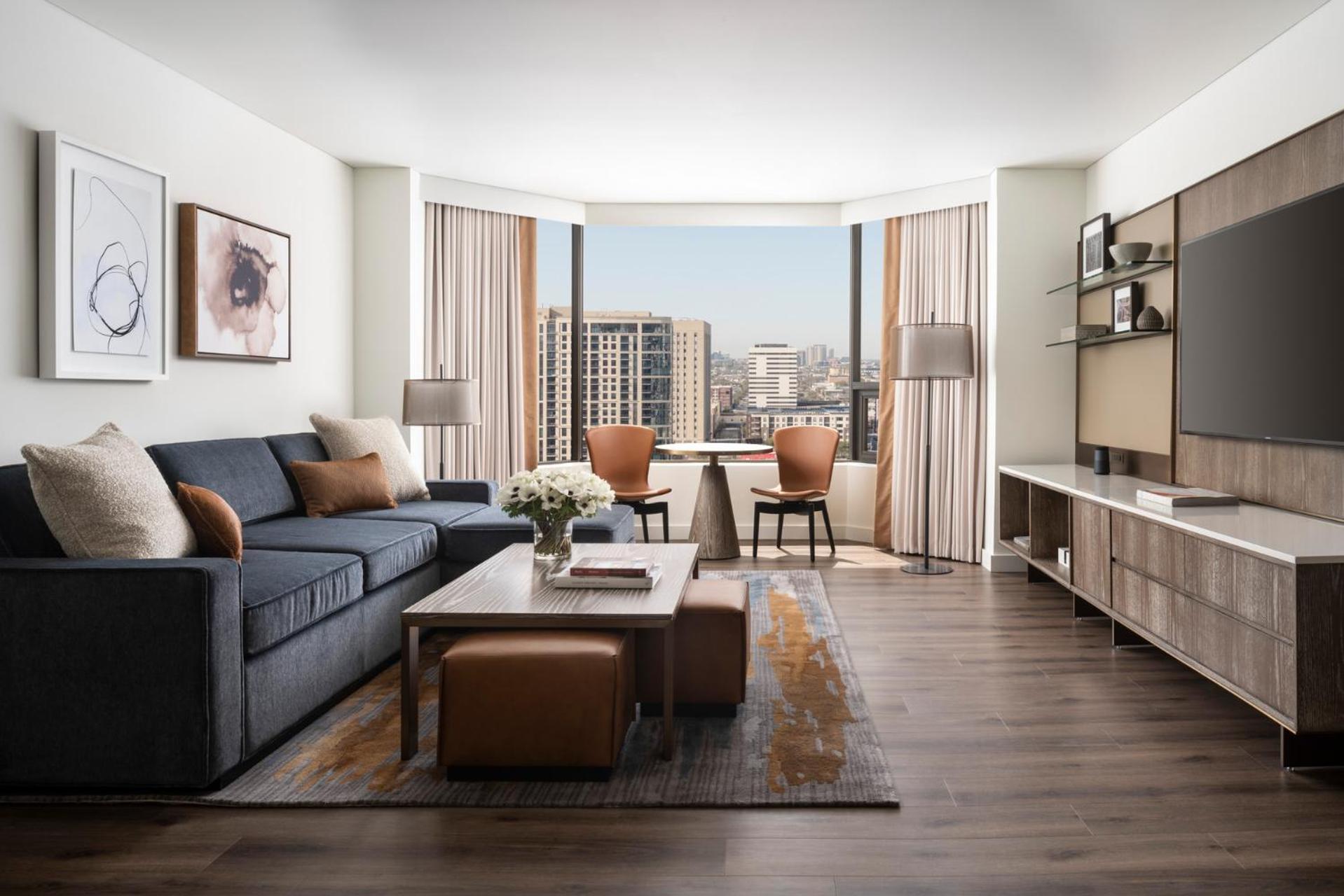 Accessible State One Bedroom King Suite