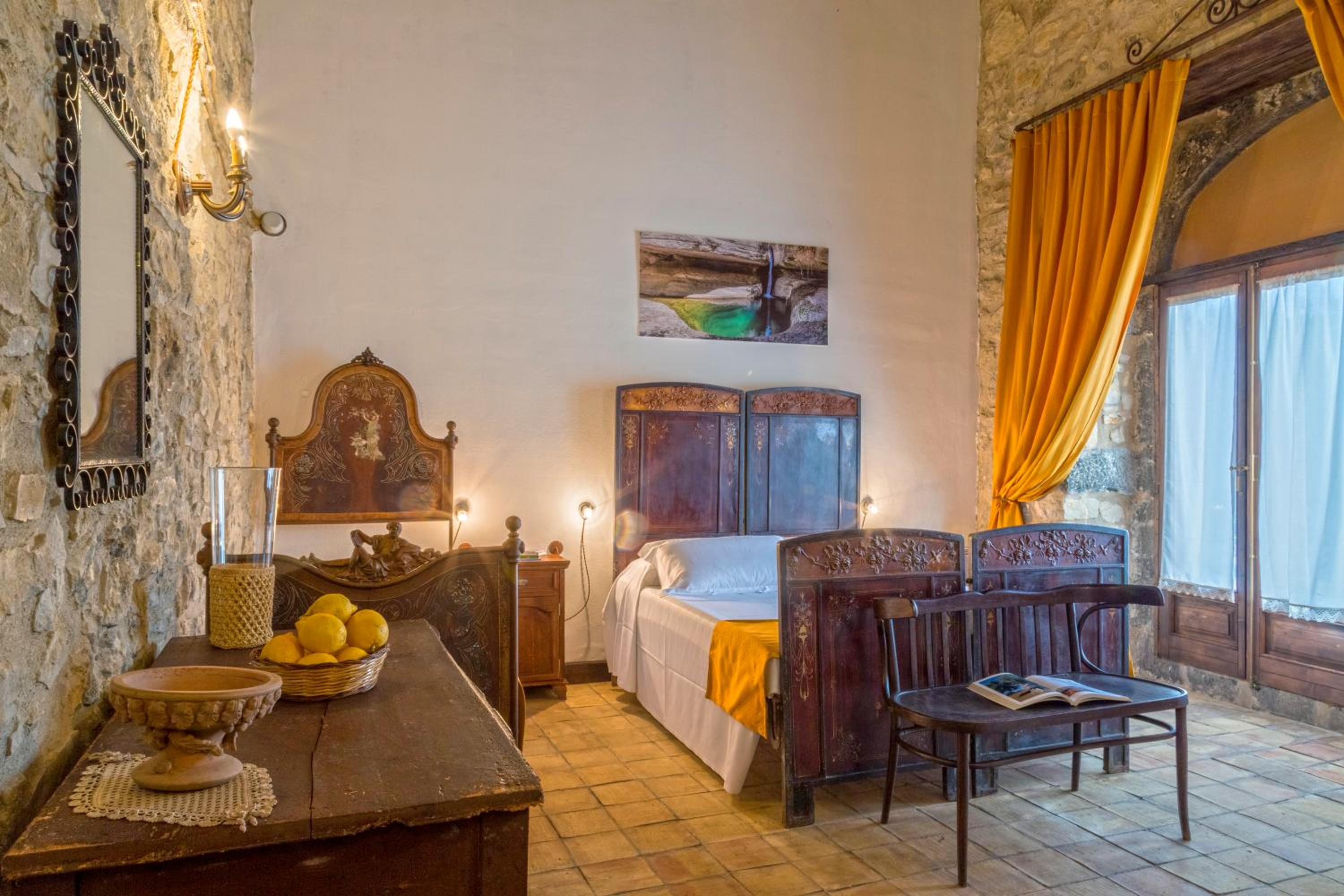 Deluxe Quadruple Room - Photo 1