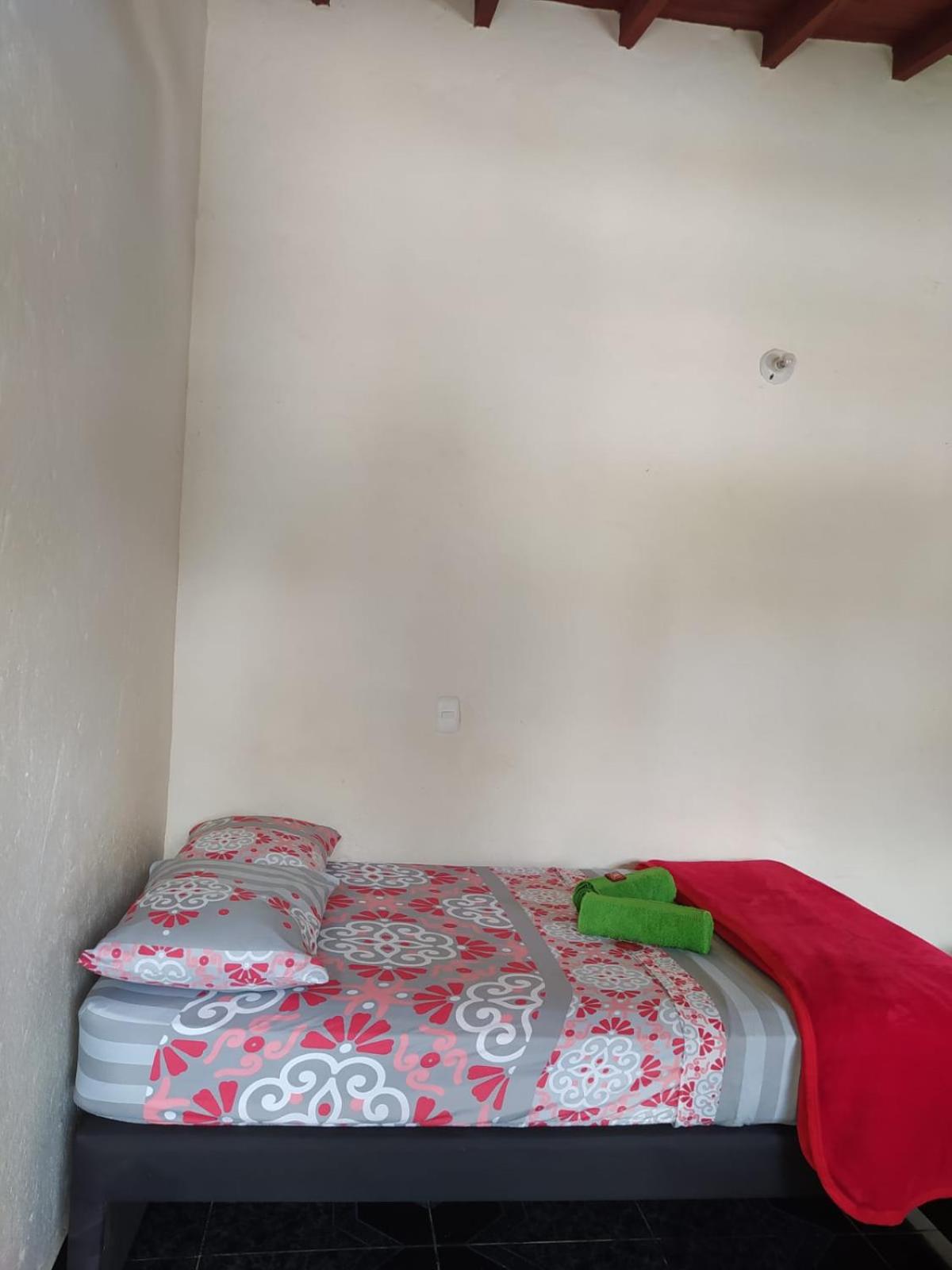 Basic Triple Room photo 2