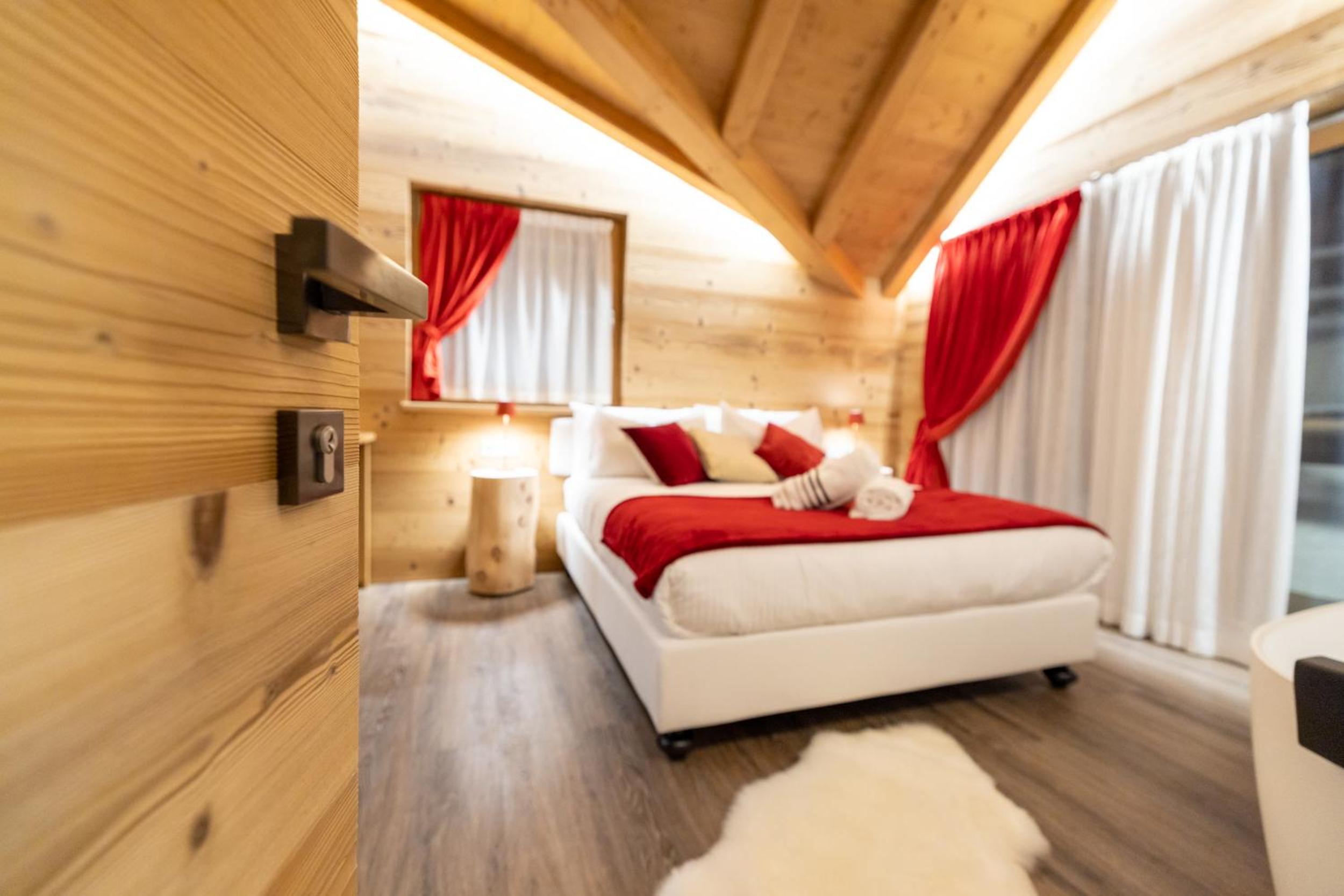 King Room with Balcony photo 3