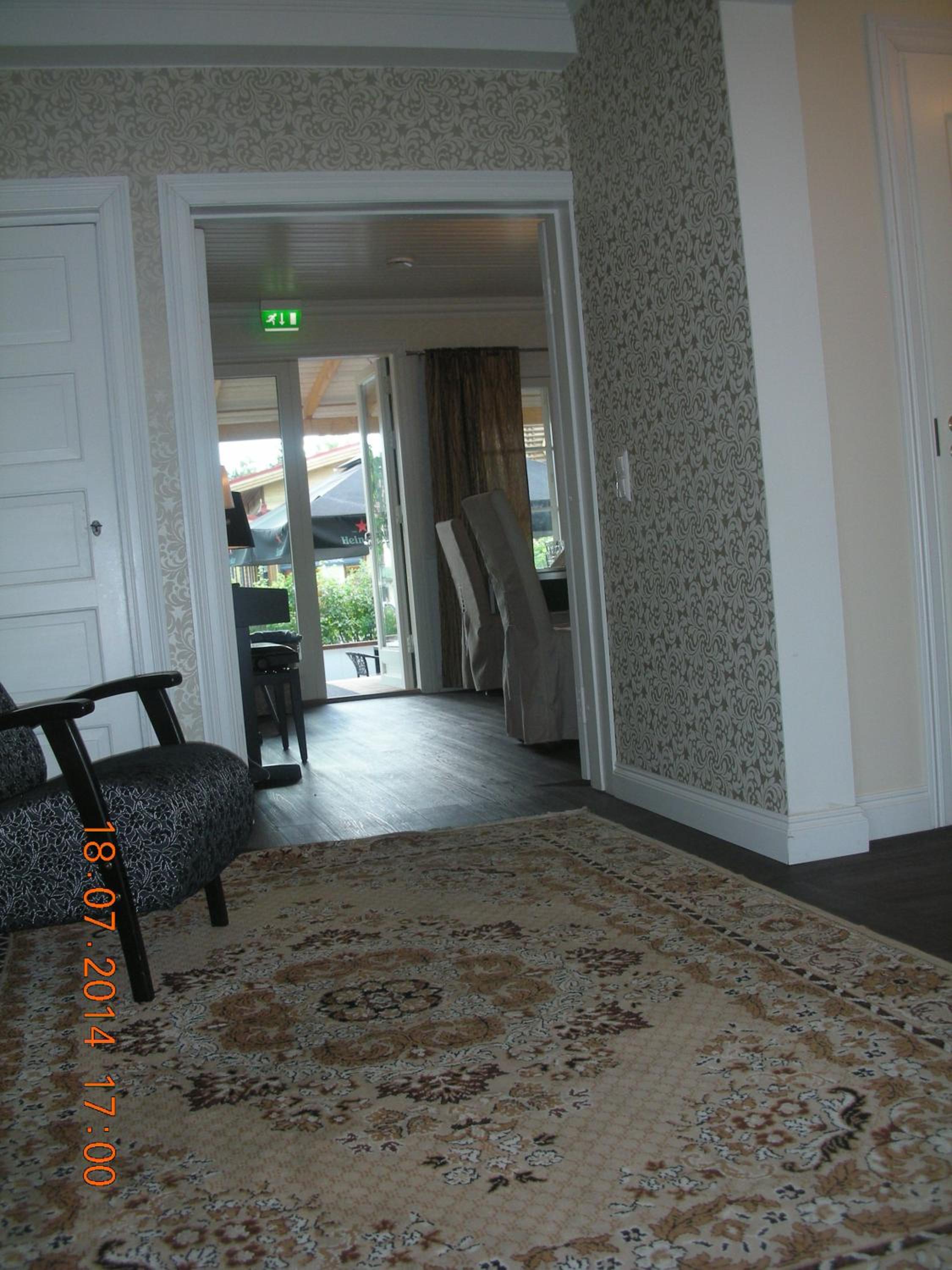 Deluxe Double Room with Extra Bed - Photo 2