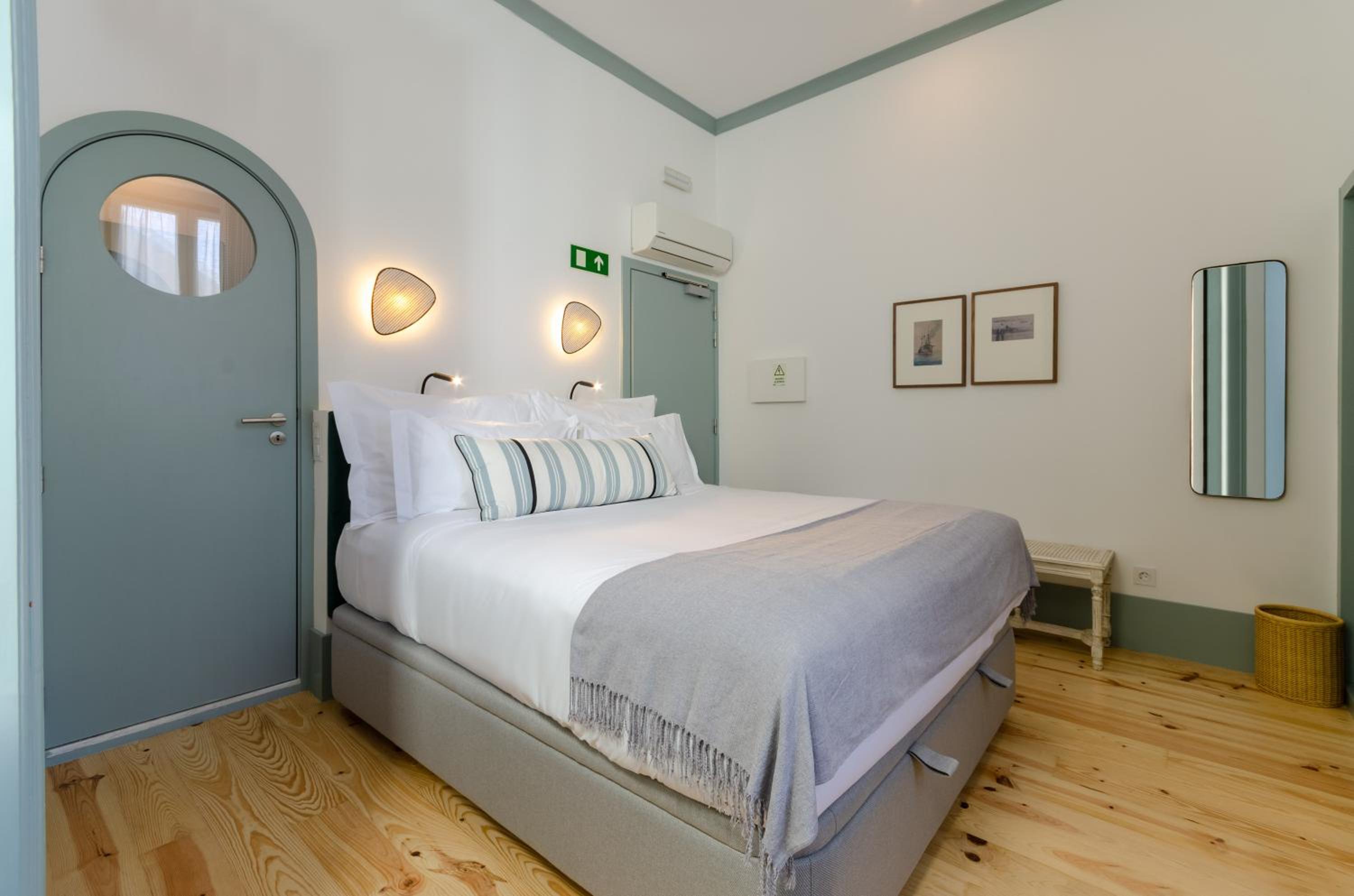 Standard Room with City View photo 1