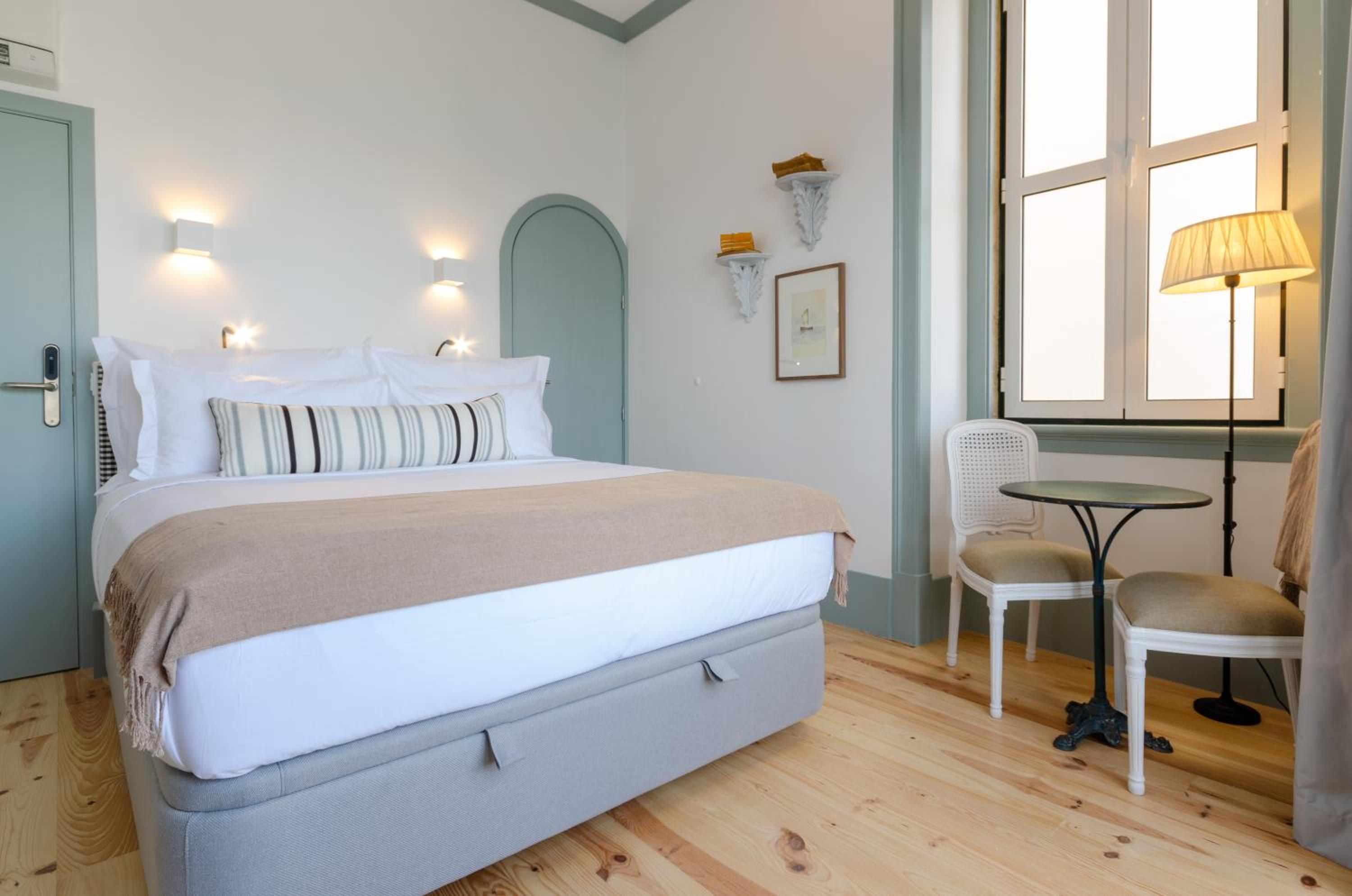 Superior Room with Balcony and Sea View photo 2