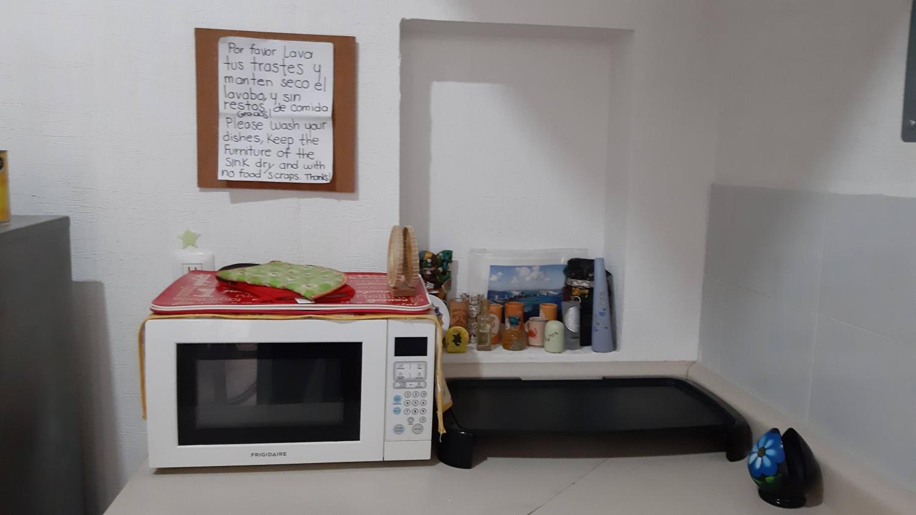 Three-Bedroom House - Photo 13