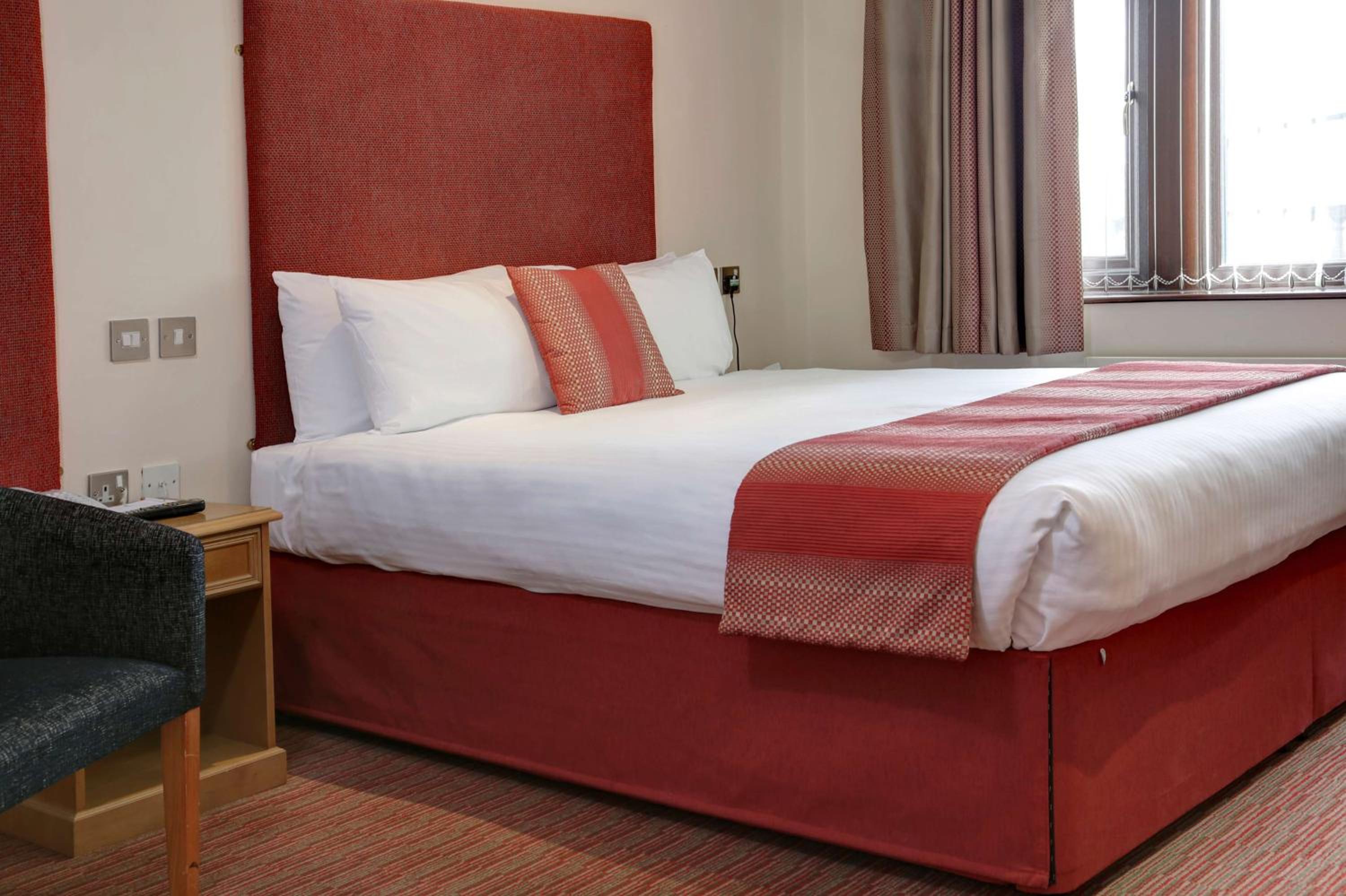 Comfort King Room - Photo 12