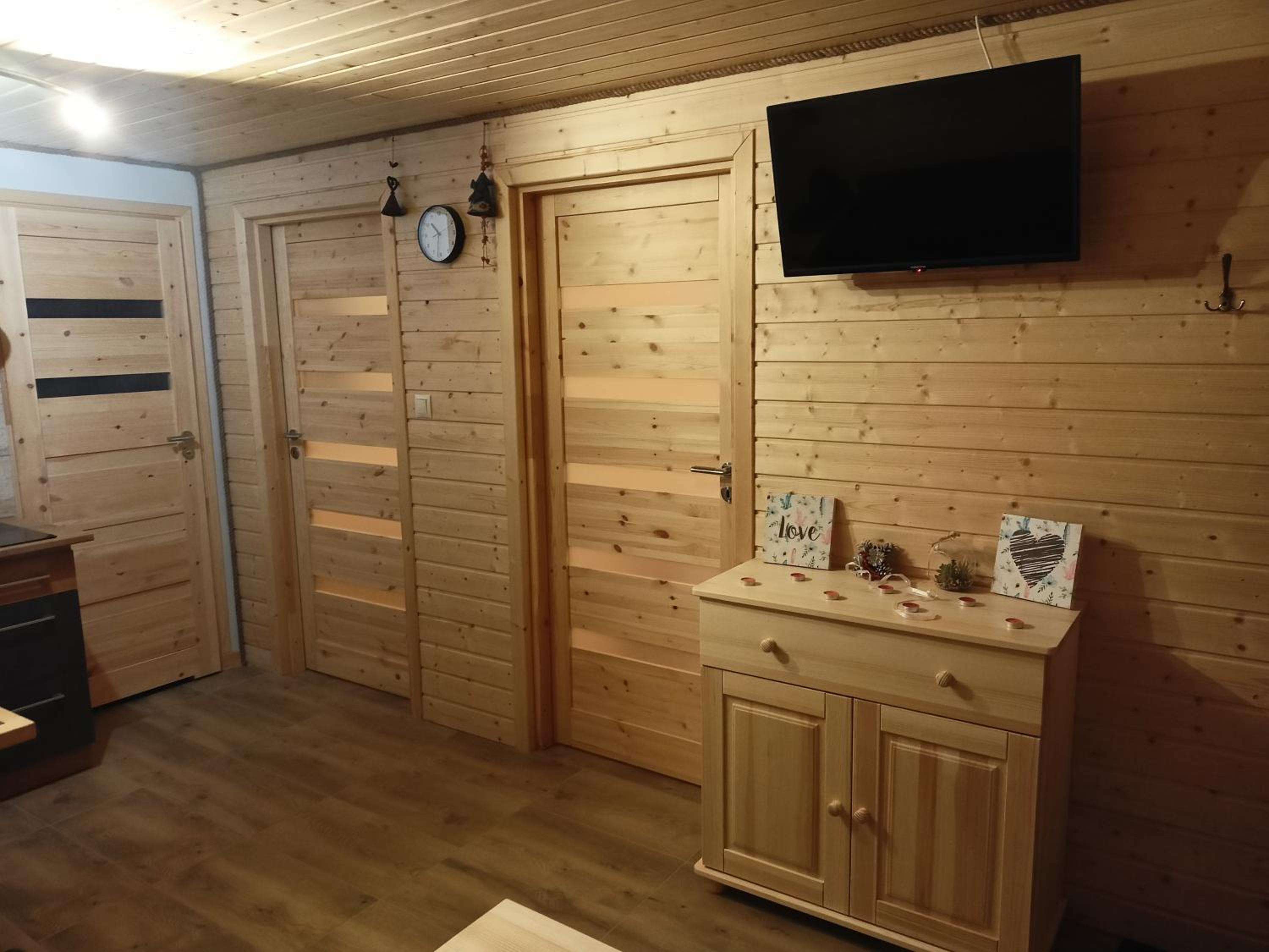 Two-Bedroom Chalet - Photo 4
