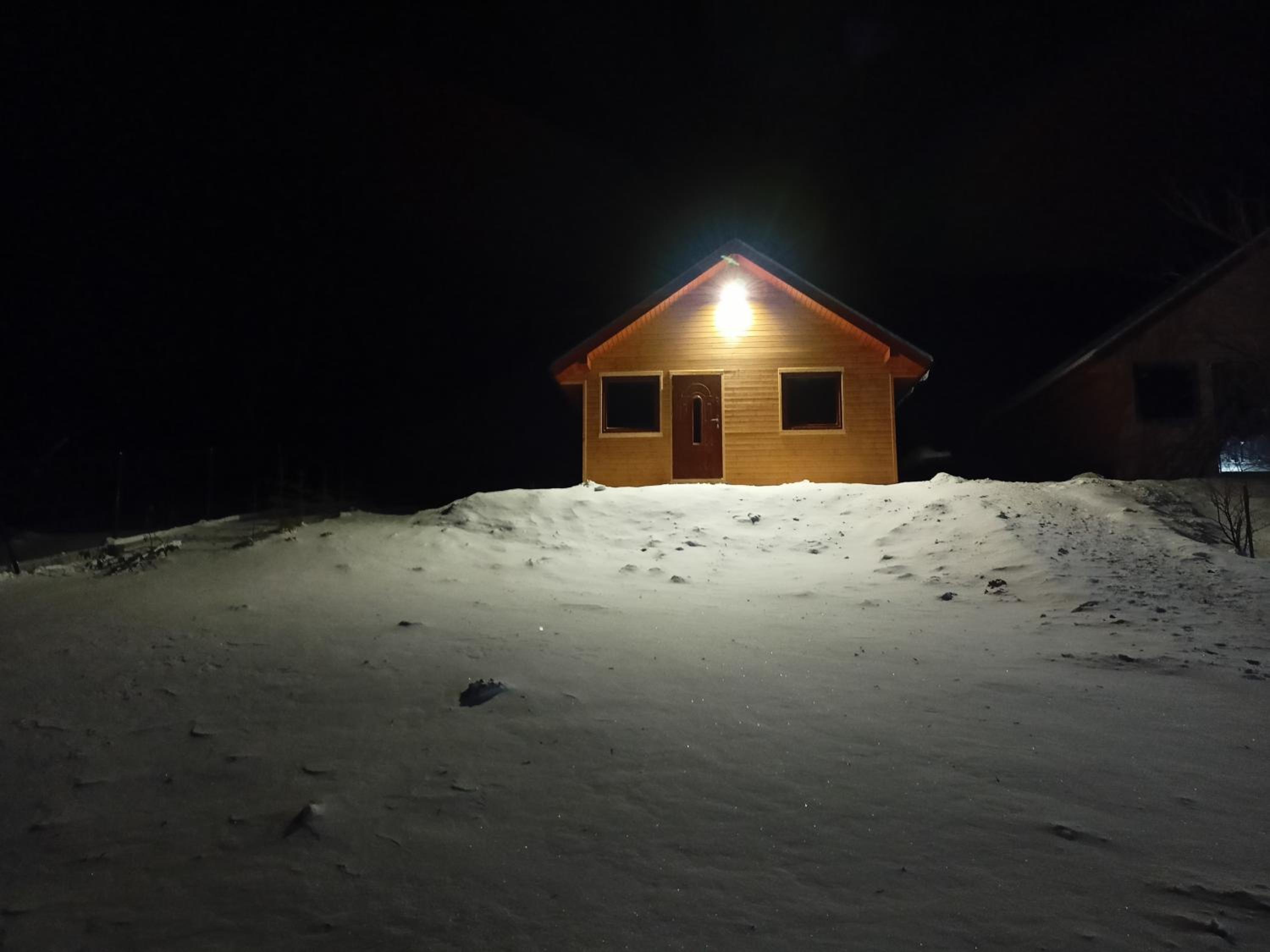 Two-Bedroom Chalet - Photo 8