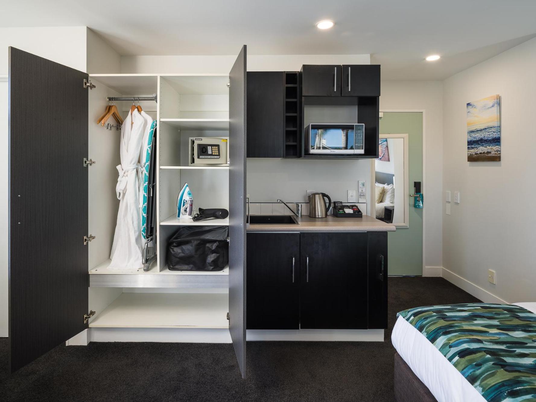 Deluxe Room - Photo 1