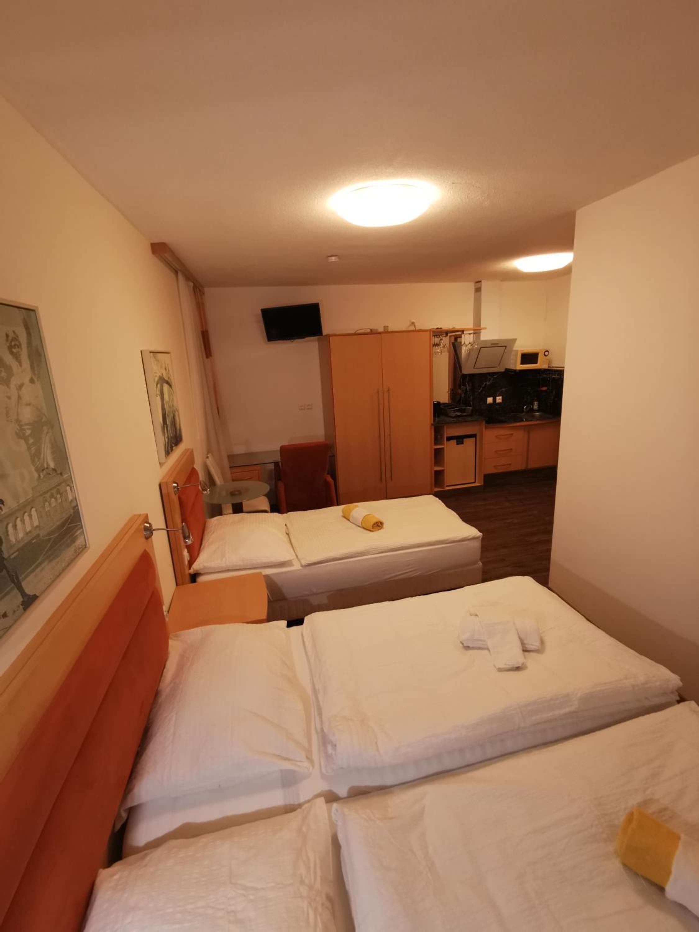 Superior Triple Room - Photo 1